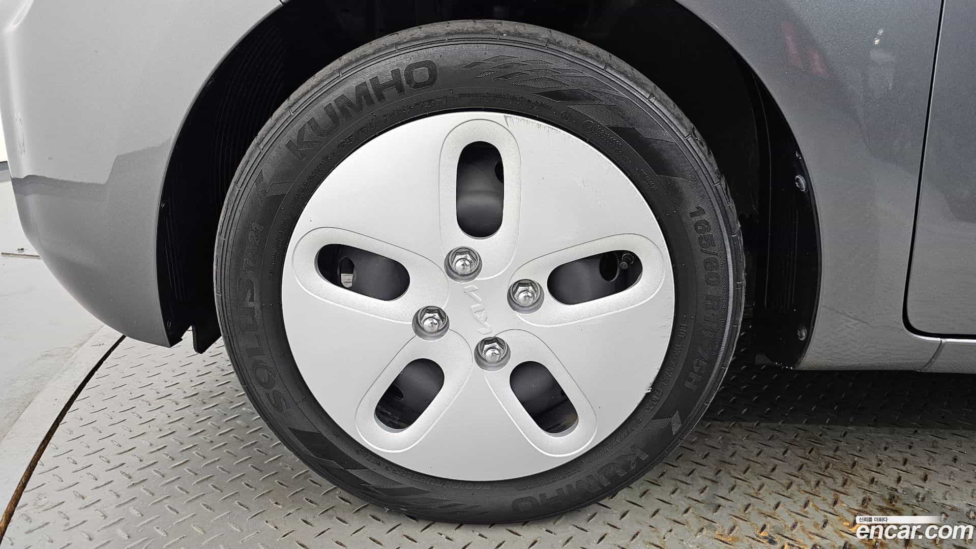 RAY Kia 2021.10-OUTER-005