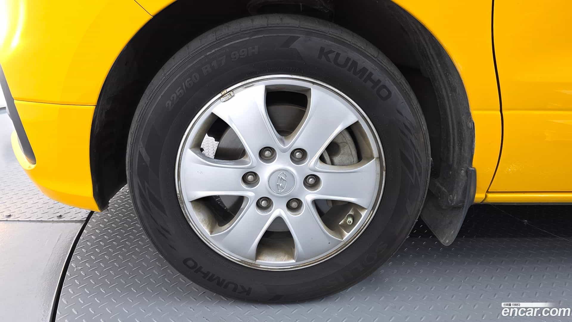 Starex Hyundai 2018.4-OUTER-005