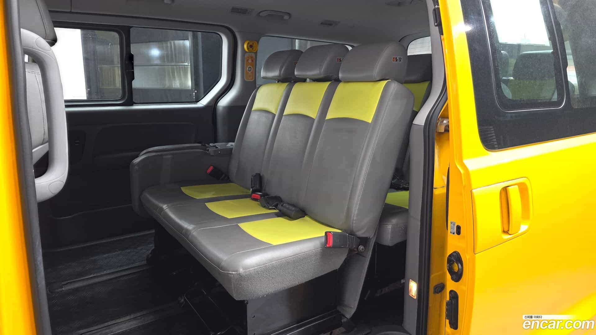 Starex Hyundai 2018.4-OPTION-016