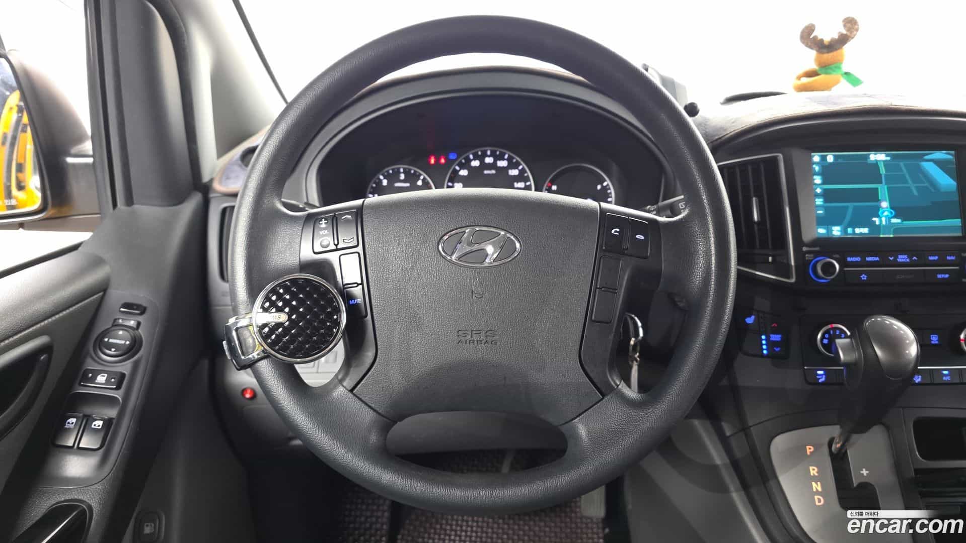 Starex Hyundai 2018.4-OPTION-017