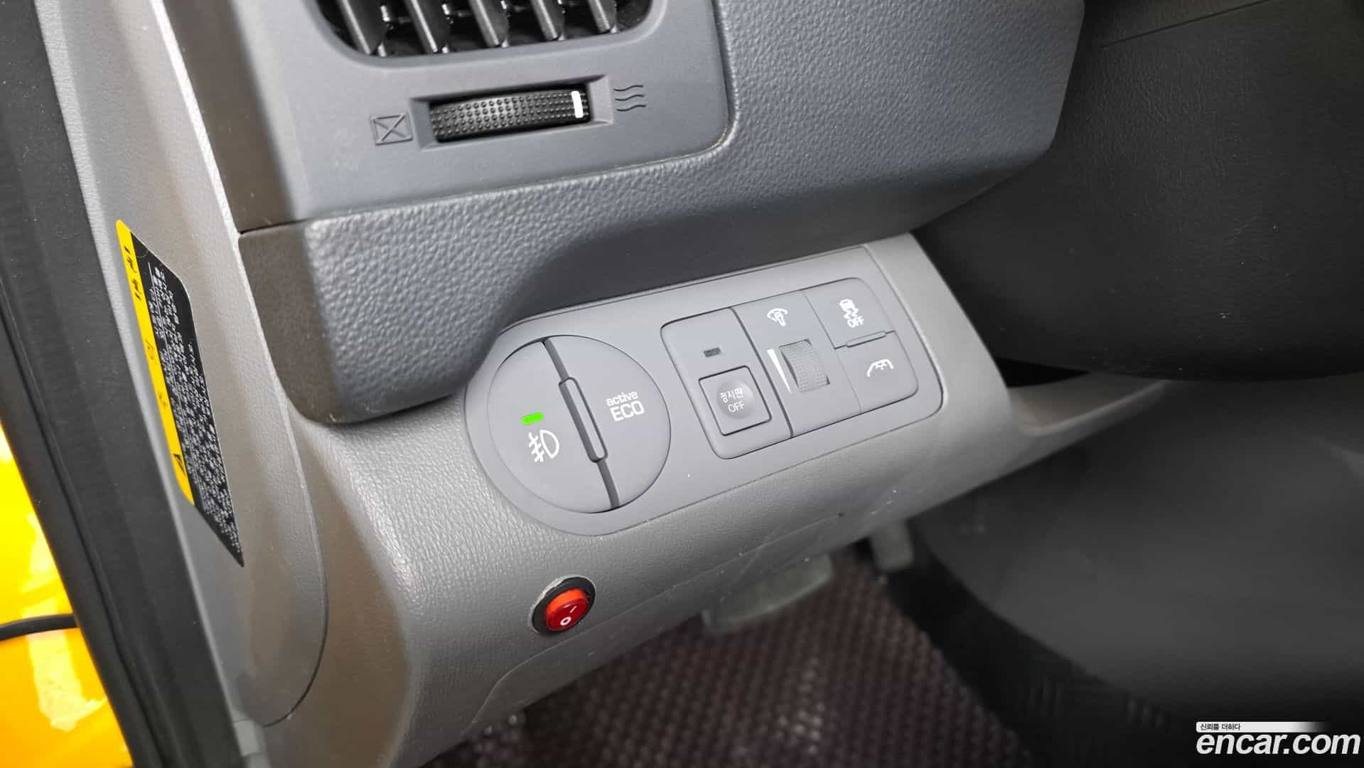 Starex Hyundai 2018.4-OPTION-021