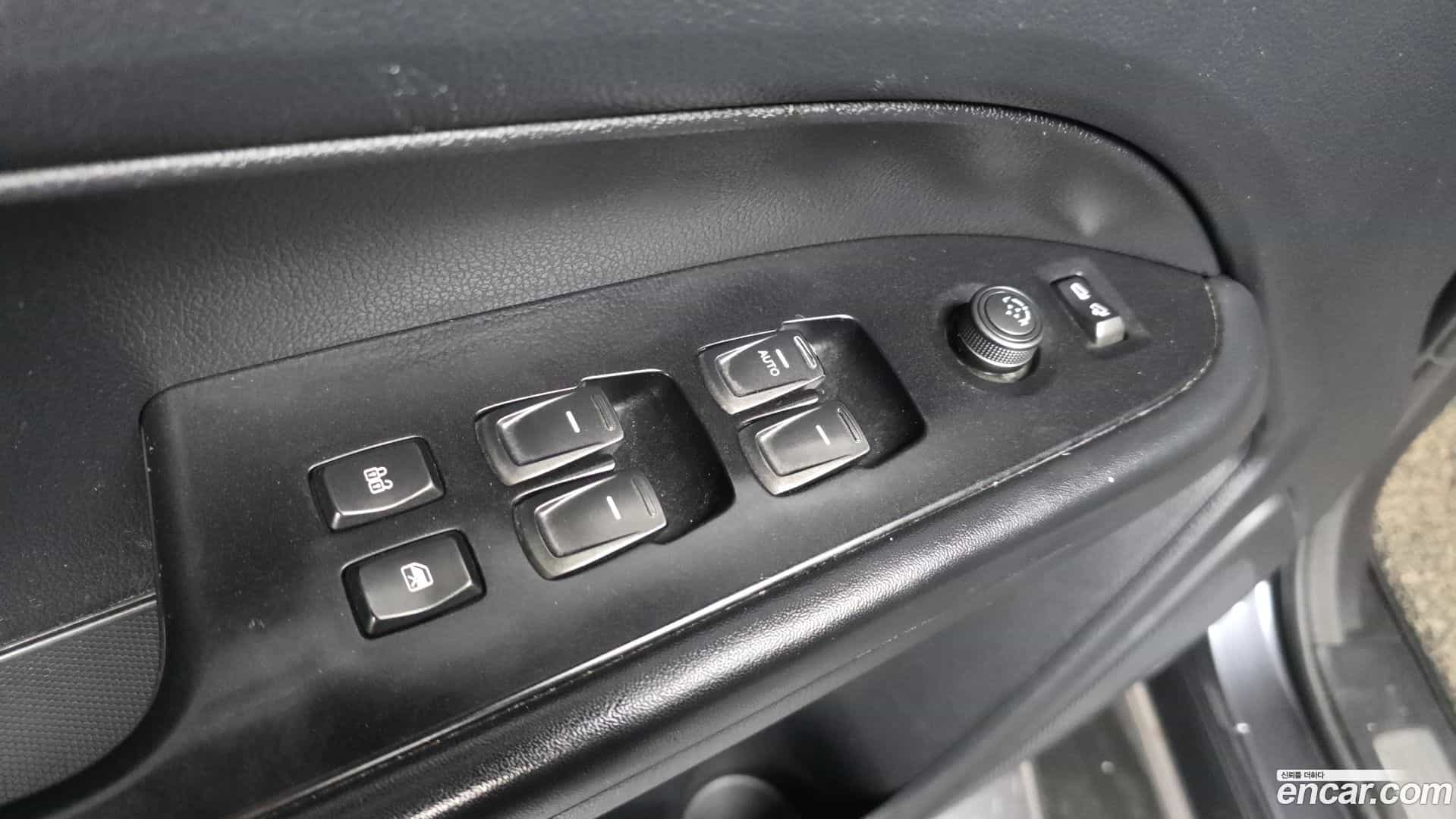 Rexton KG Mobility 2019.10-OPTION-021