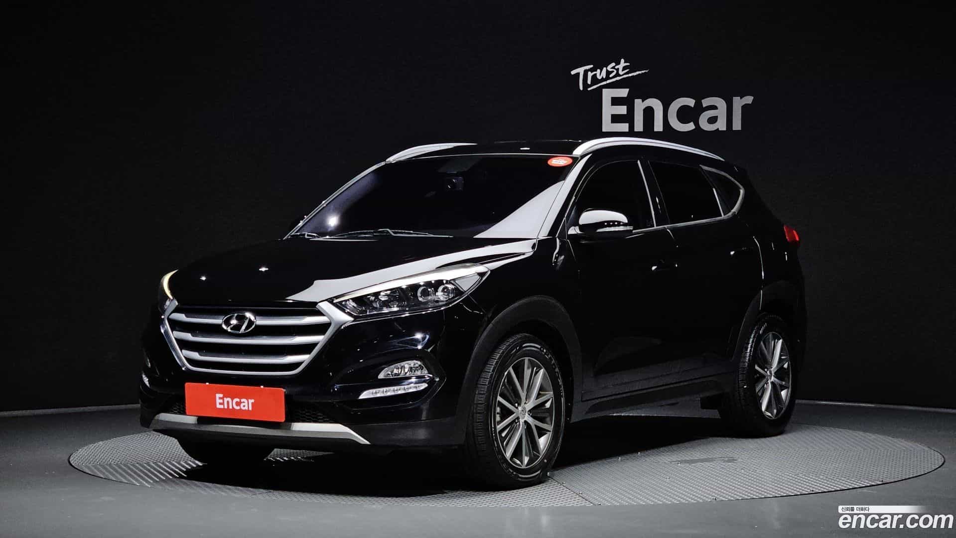 Tucson Hyundai 2016.11-OUTER-001