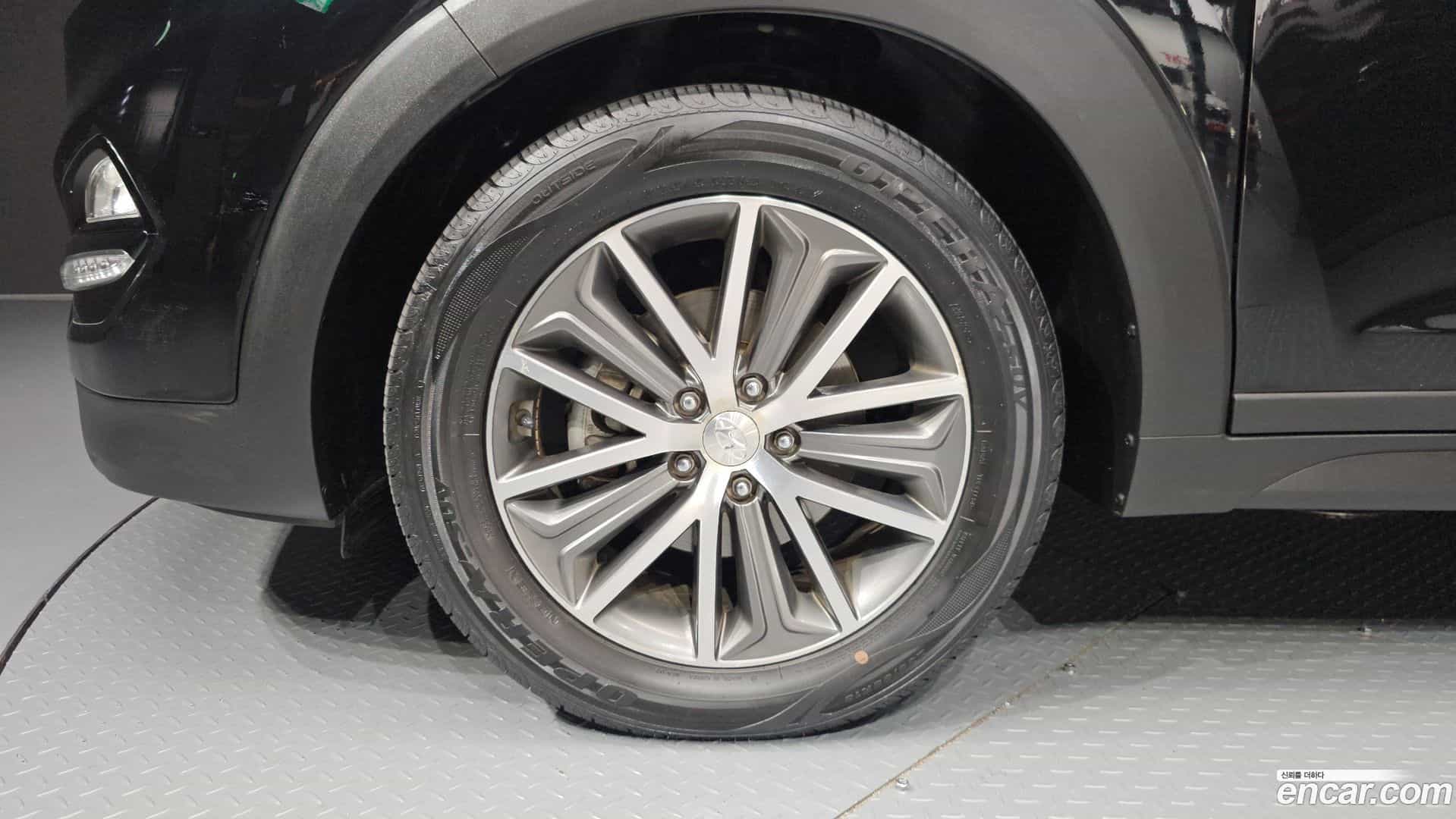 Tucson Hyundai 2016.11-OUTER-005