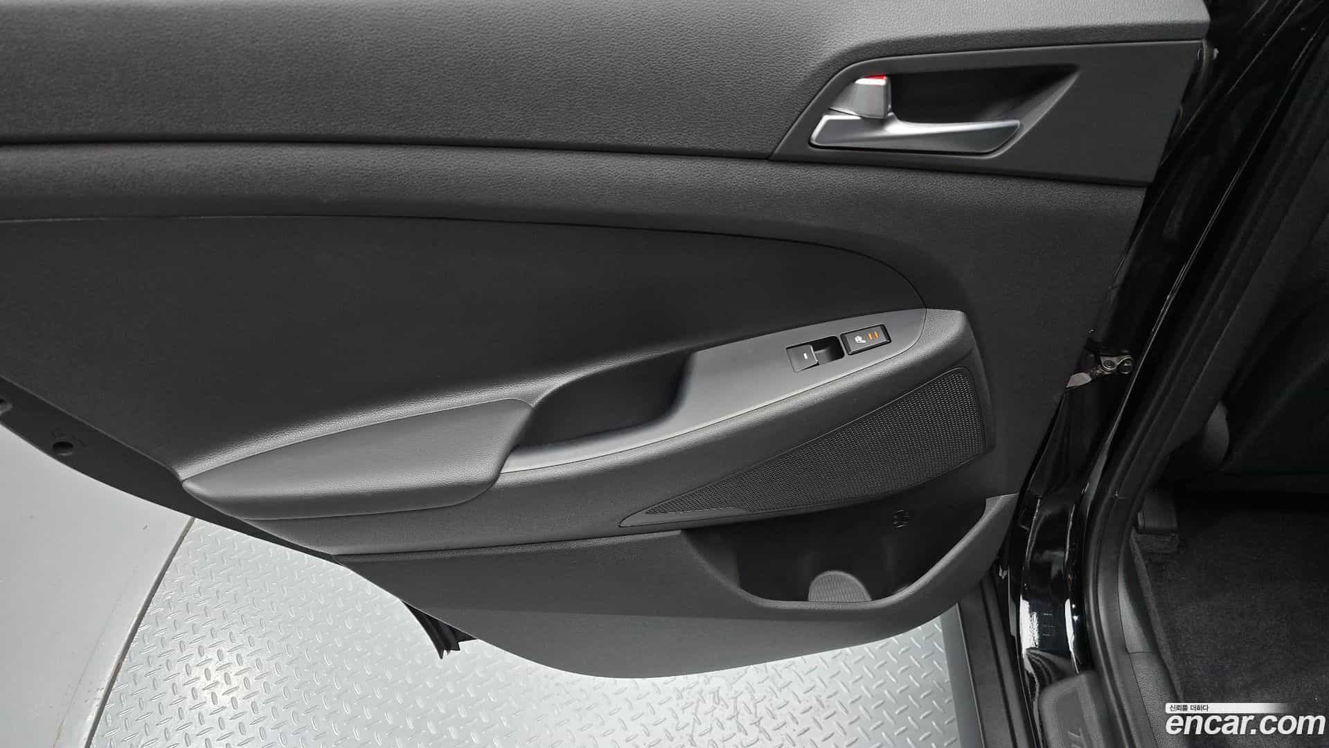Tucson Hyundai 2016.11-INNER-035