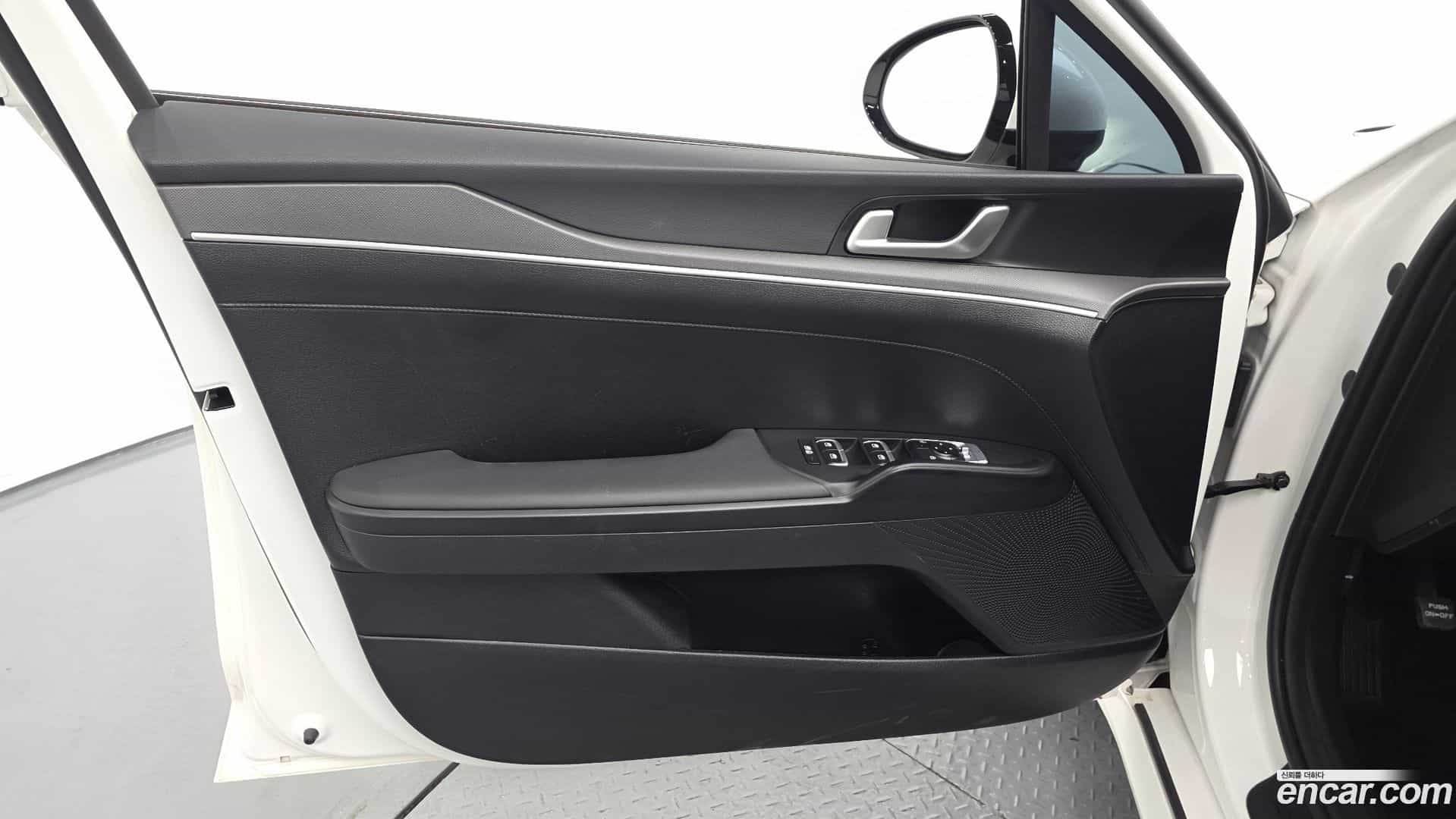 K5 Kia 2023.10-INNER-034