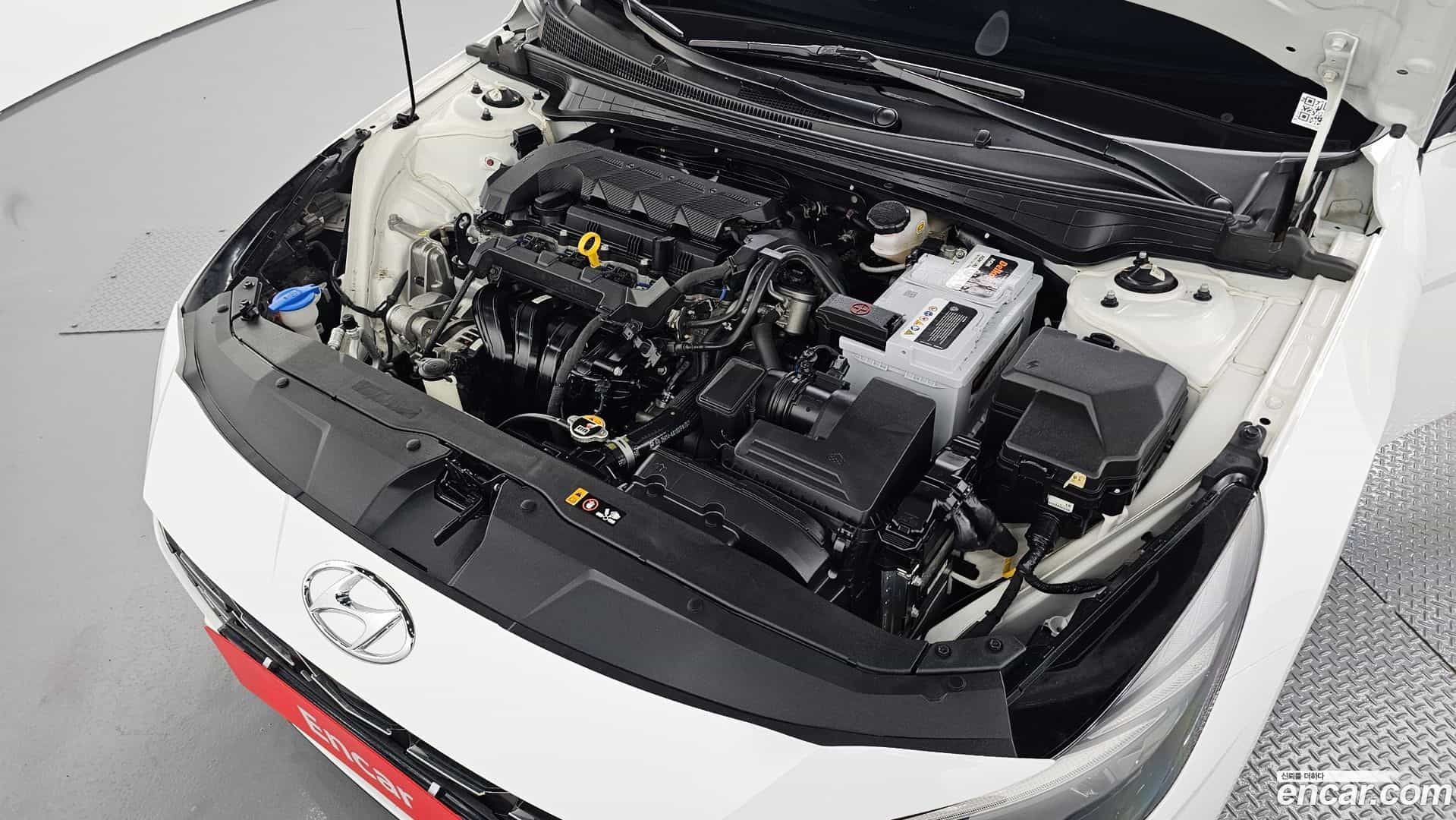 AVANTE Hyundai 2020.5-OUTER-006