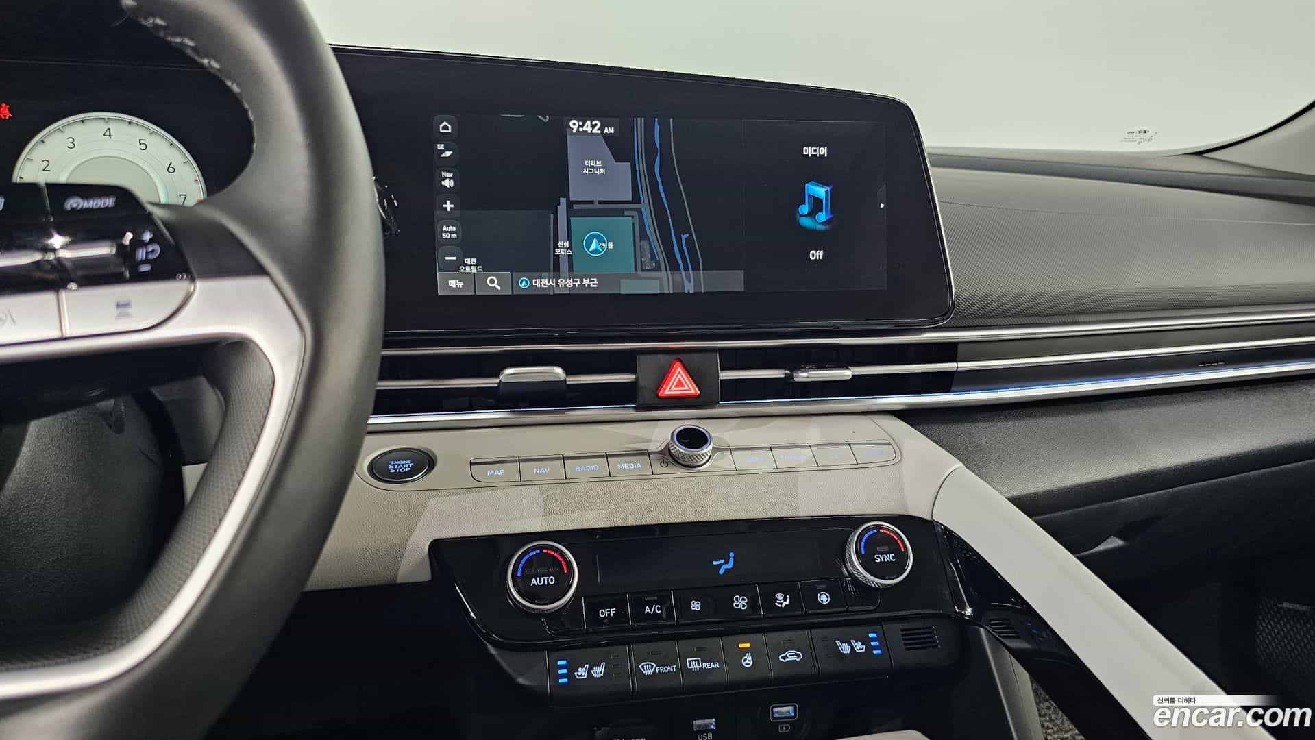 AVANTE Hyundai 2020.5-OPTION-016