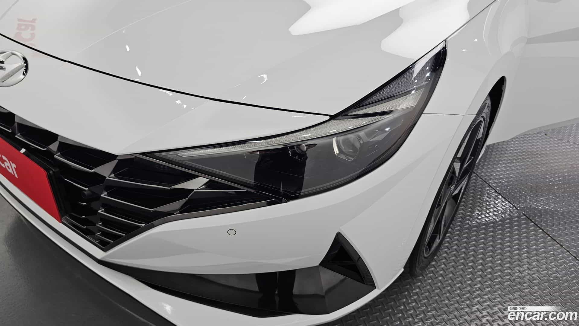 AVANTE Hyundai 2020.5-OUTER-032