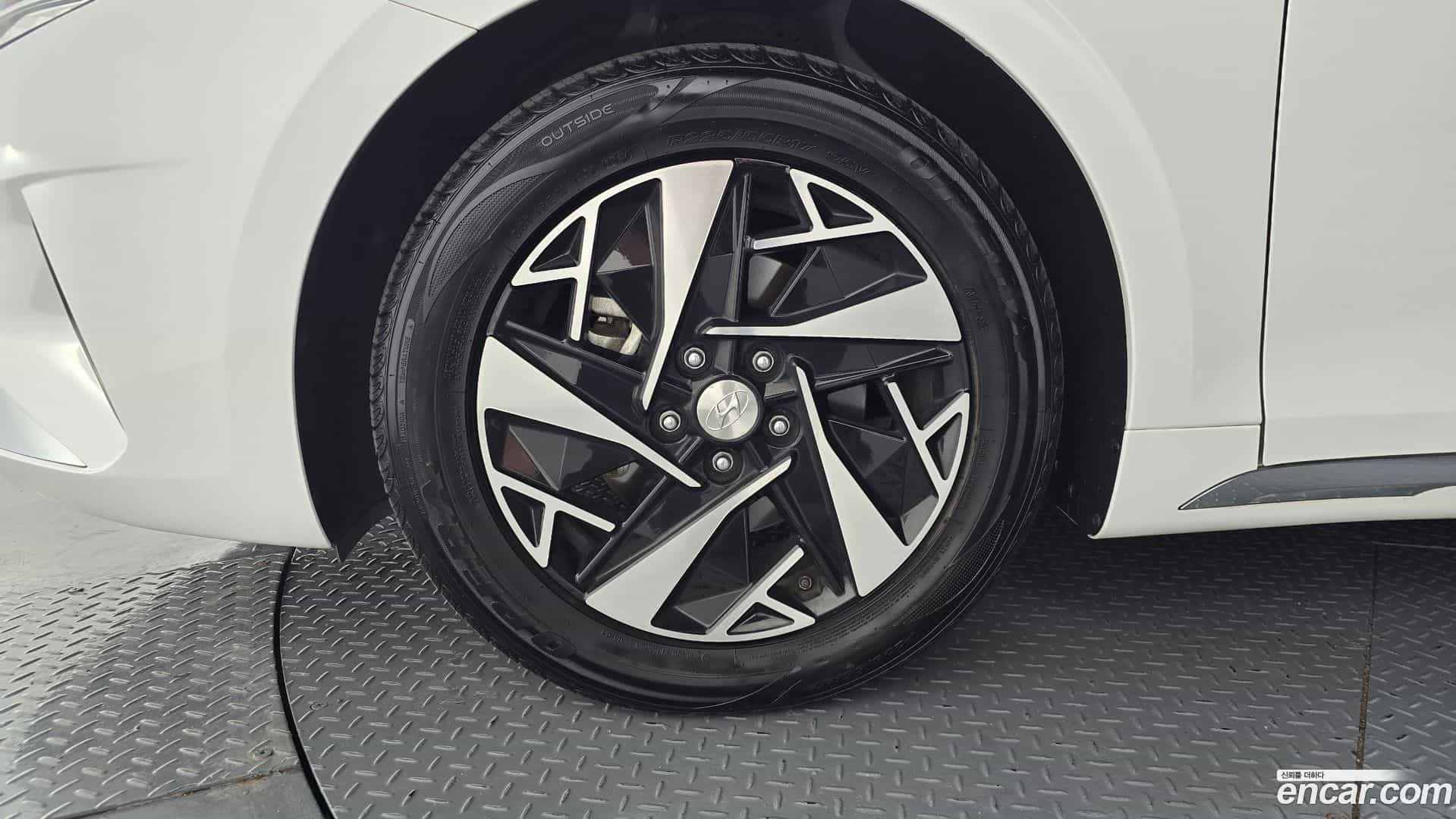 Grandeur Hyundai 2020.3-OUTER-005