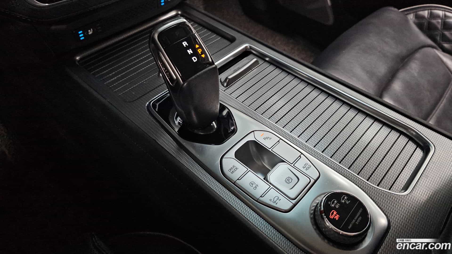 Rexton KG Mobility 2021.5-INNER-009