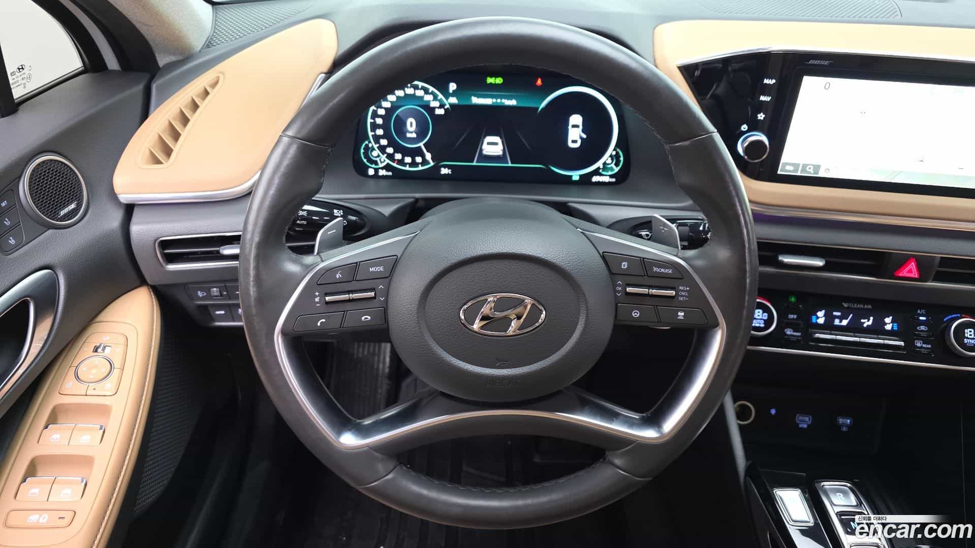 Sonata Hyundai 2019.4-OPTION-017