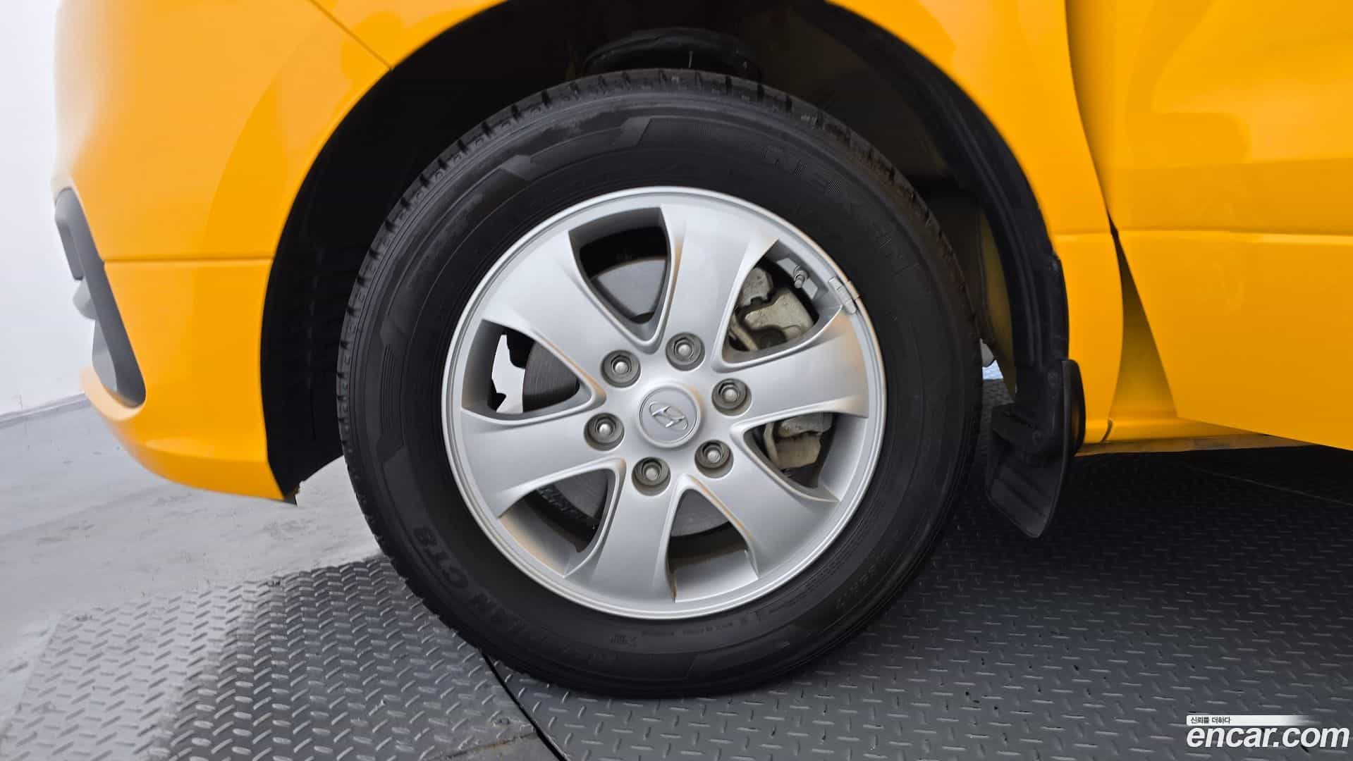 Starex Hyundai 2019.8-OUTER-005