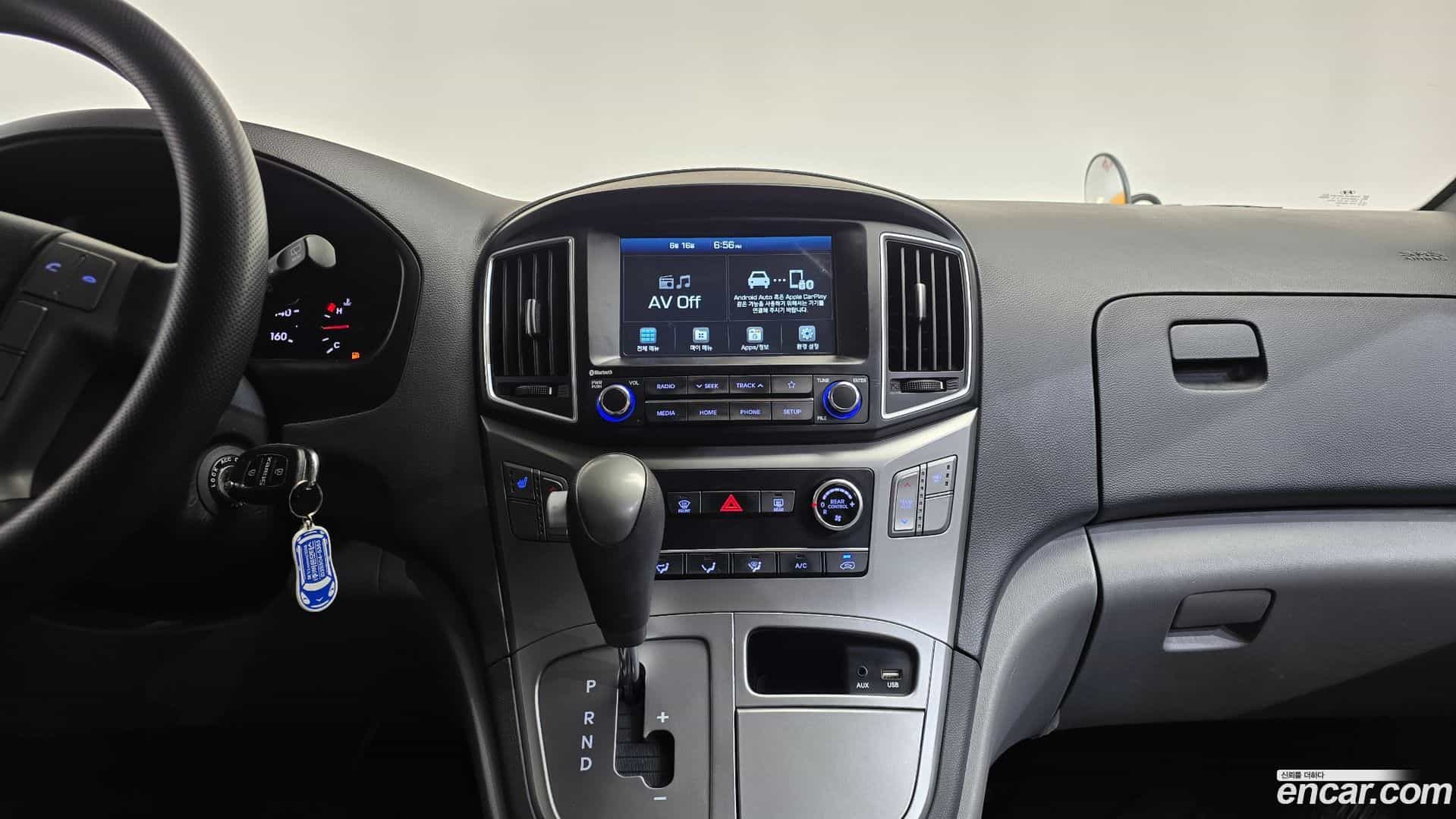 Starex Hyundai 2019.8-OPTION-017