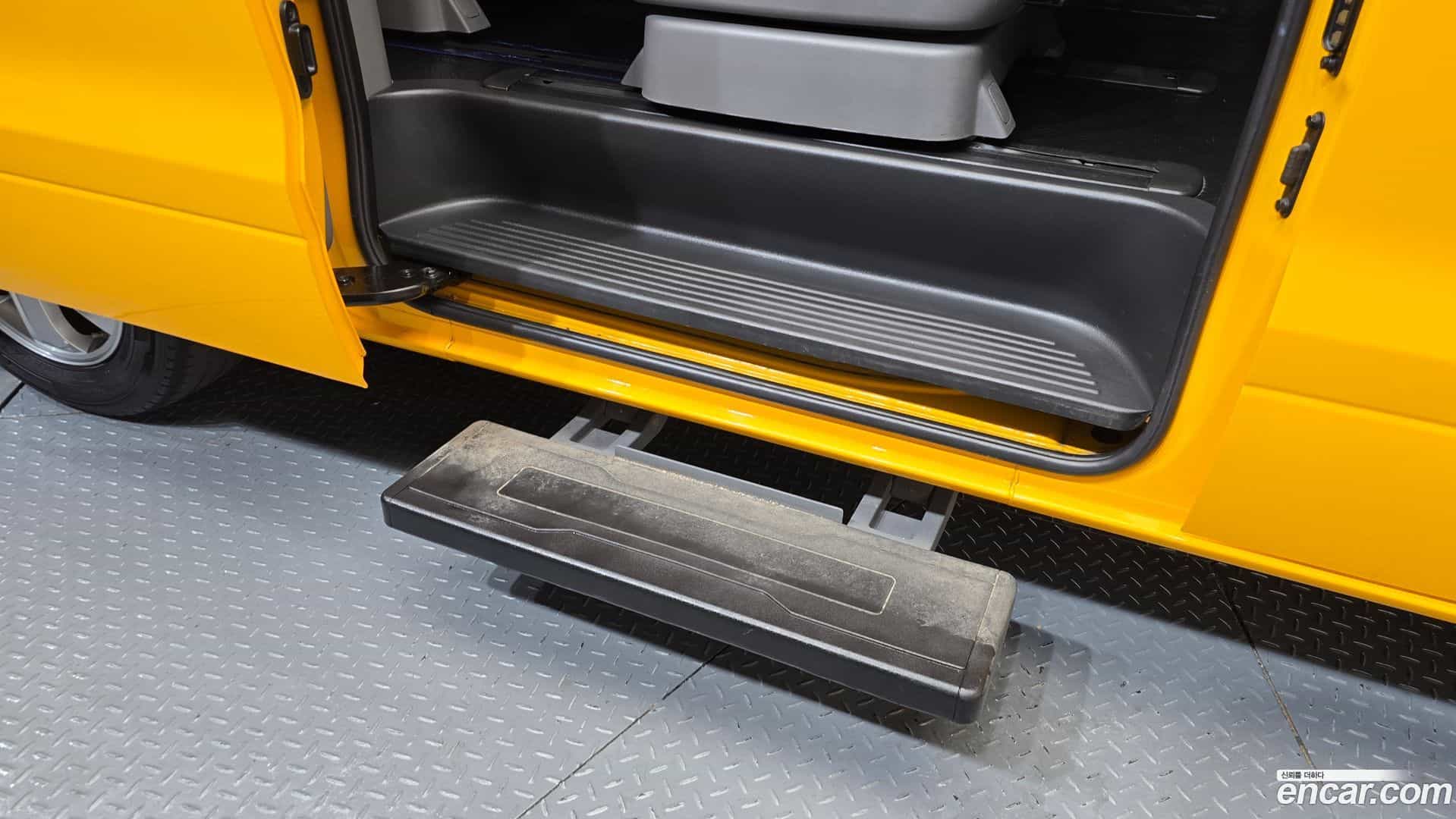 Starex Hyundai 2019.8-OPTION-019