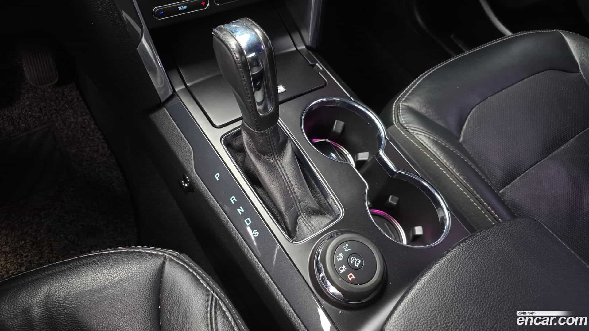 Explorer Ford 2017.6-INNER-009
