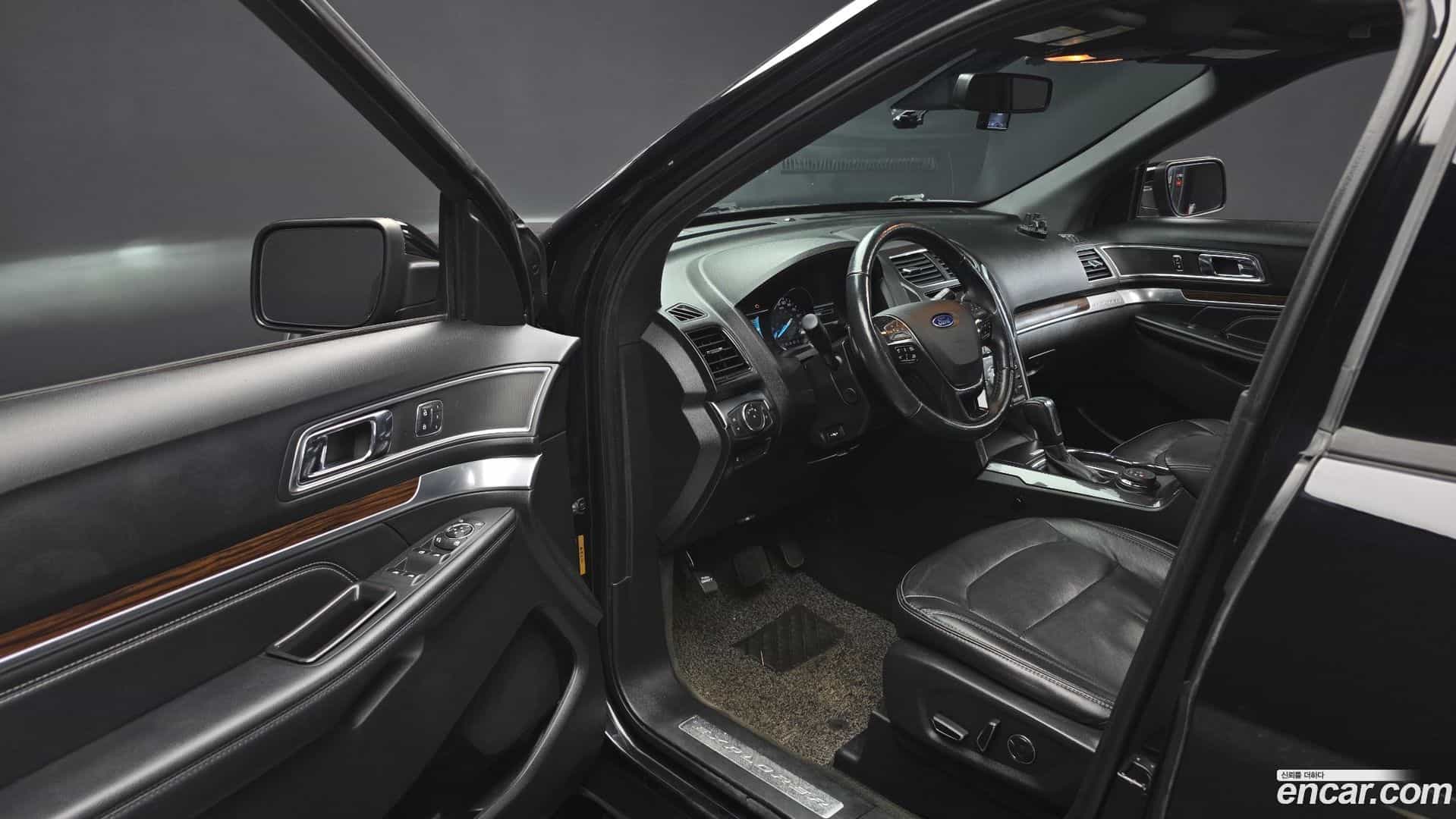 Explorer Ford 2017.6-INNER-010