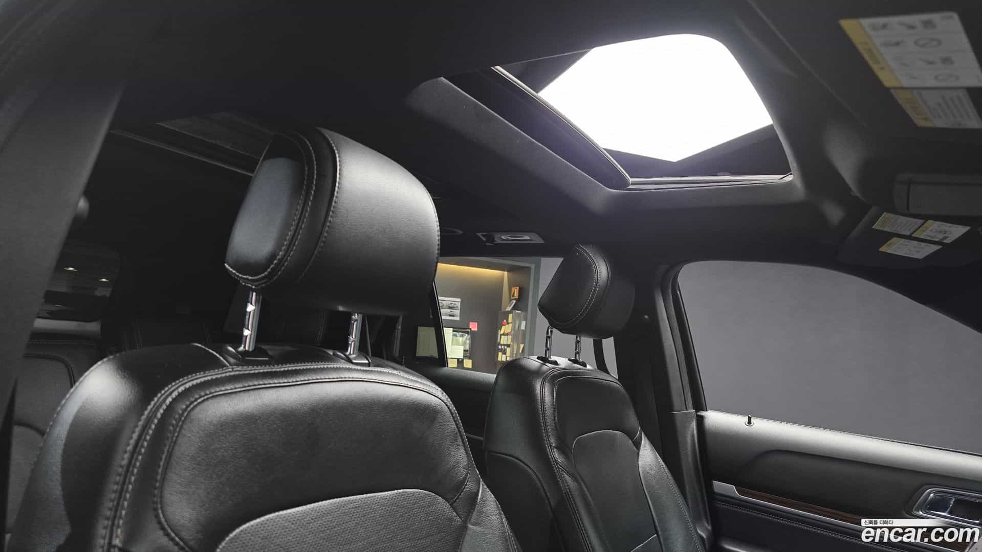 Explorer Ford 2017.6-OPTION-022