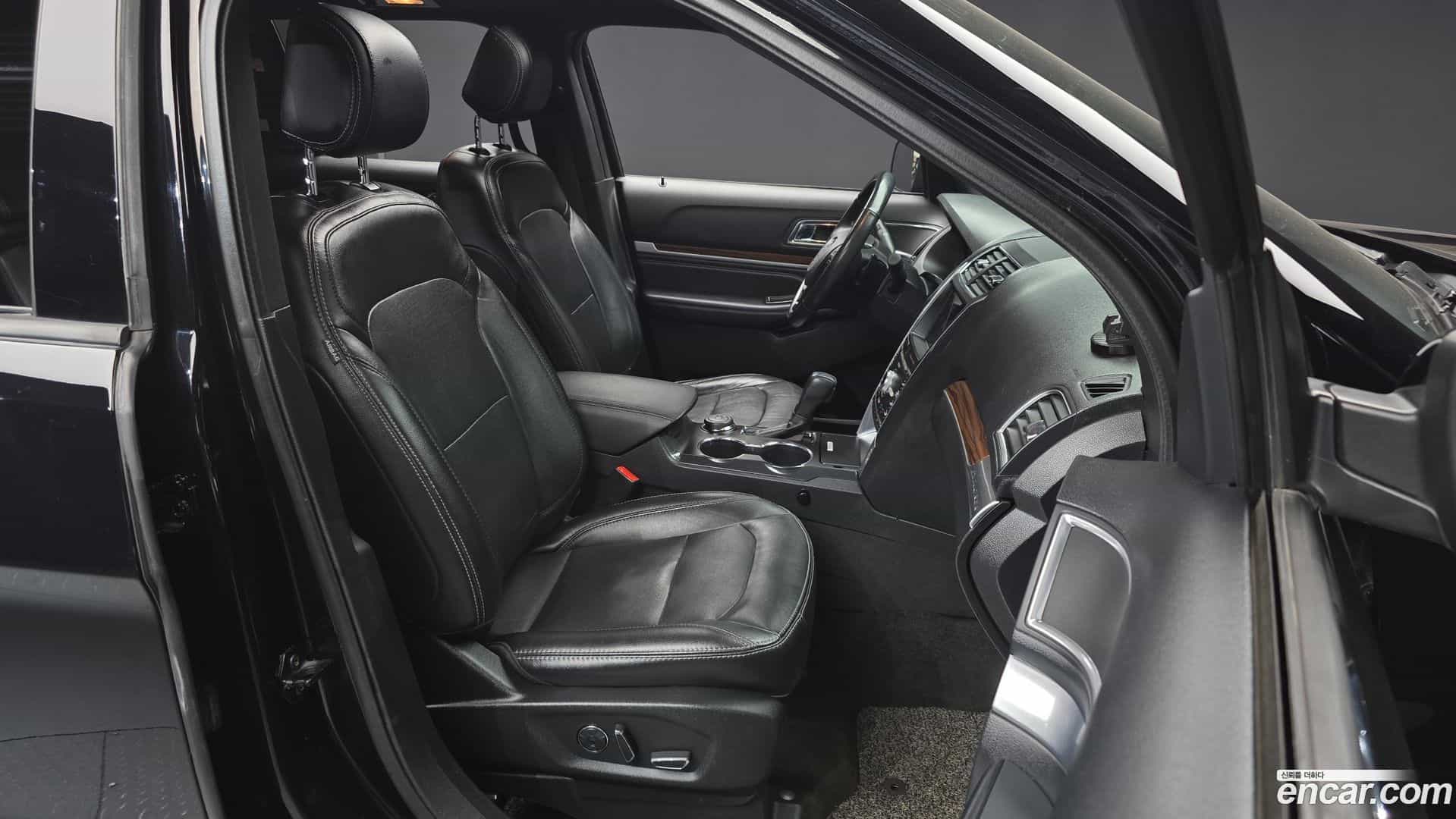 Explorer Ford 2017.6-INNER-036