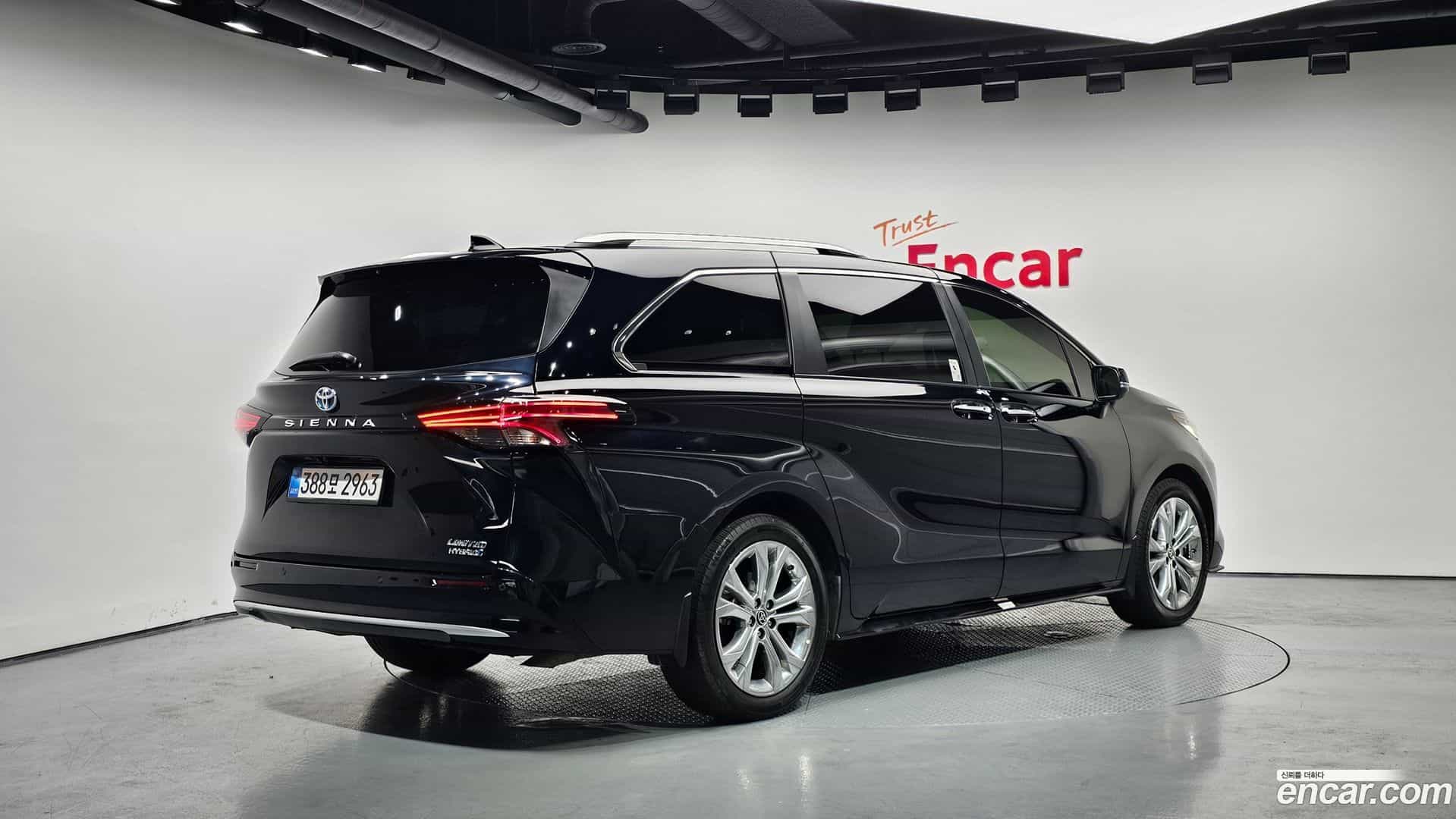 Sienna Toyota 2022.5-OUTER-002