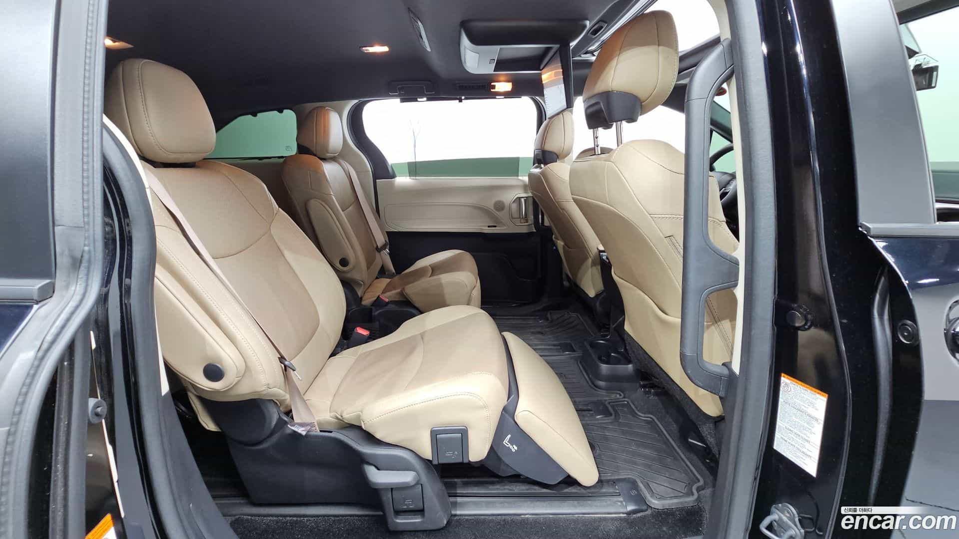 Sienna Toyota 2022.5-OPTION-016