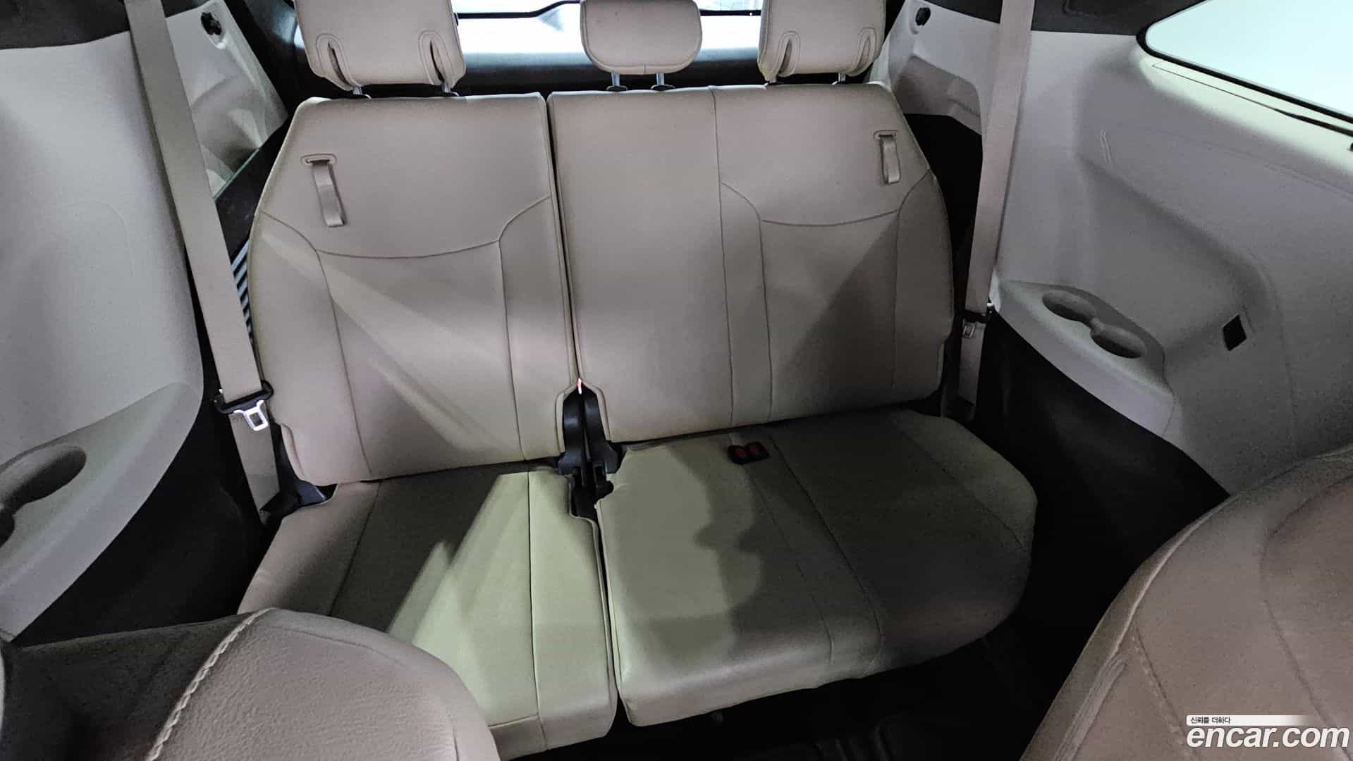 Sienna Toyota 2022.5-OPTION-017