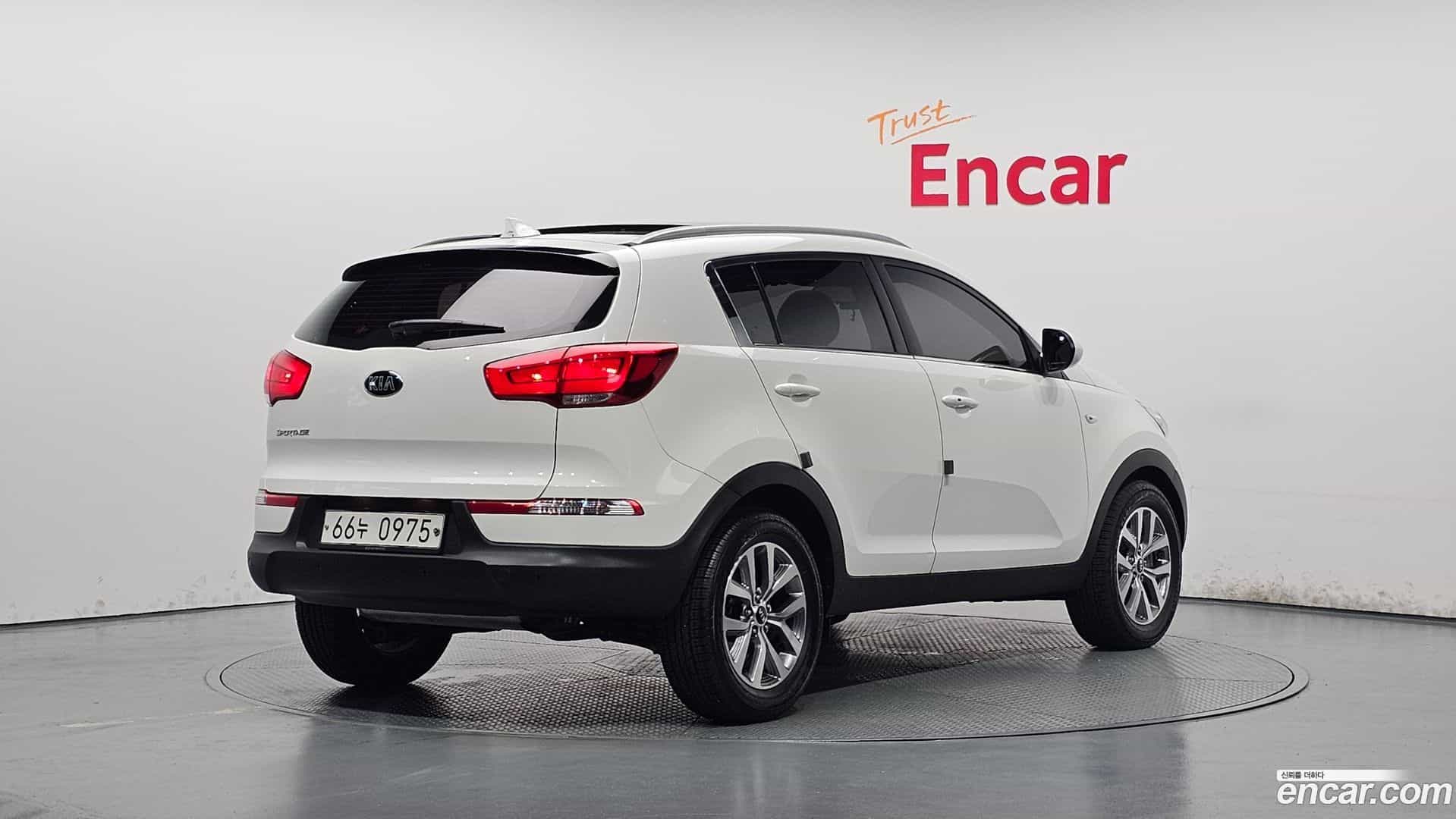 Sportage Kia 2015.8-OUTER-002