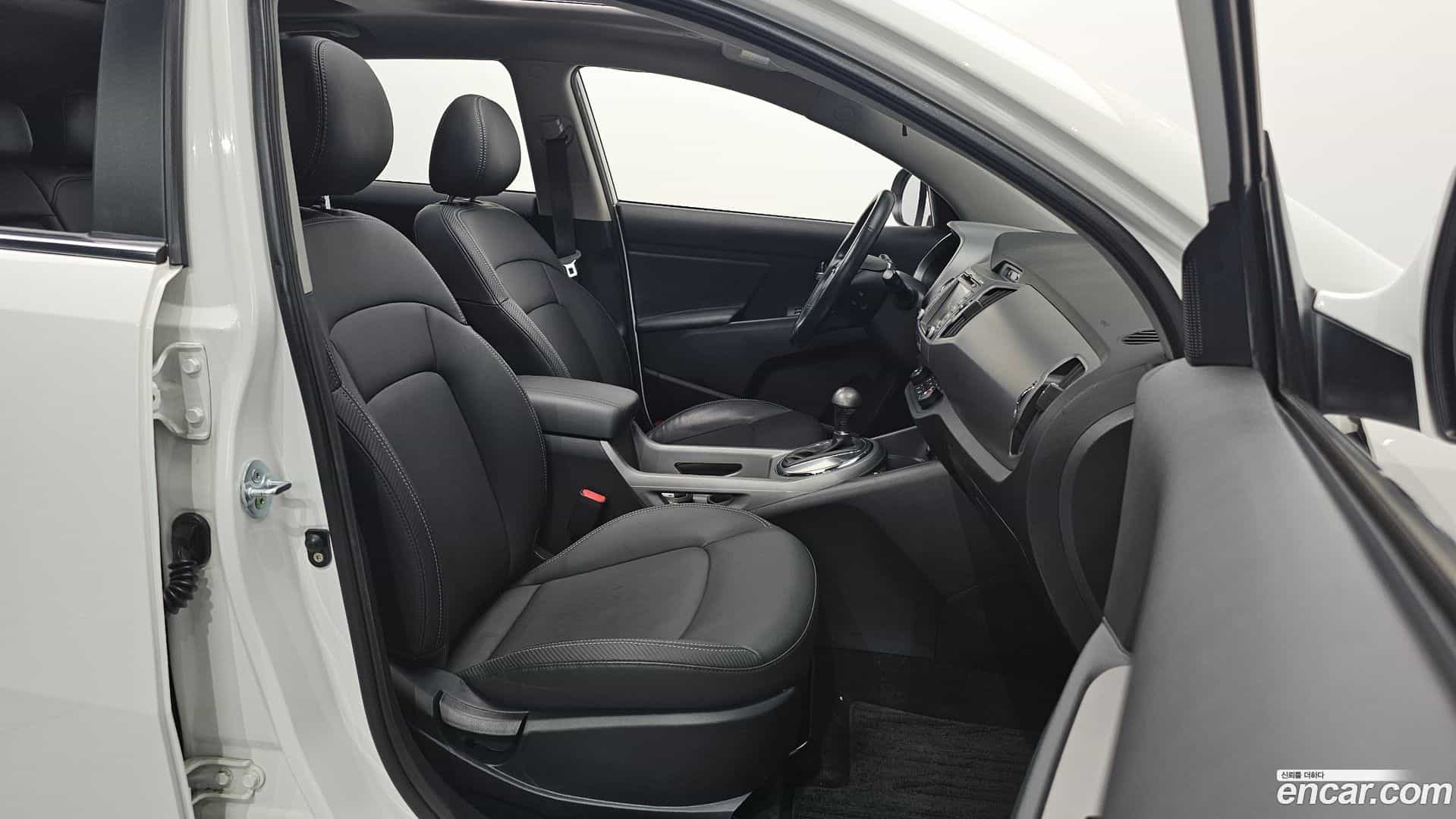 Sportage Kia 2015.8-INNER-010