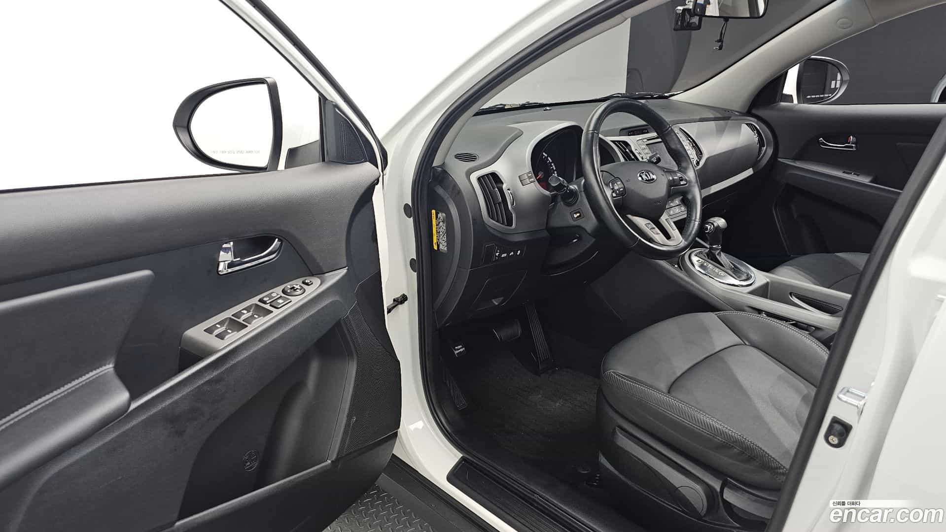 Sportage Kia 2015.8-OPTION-015