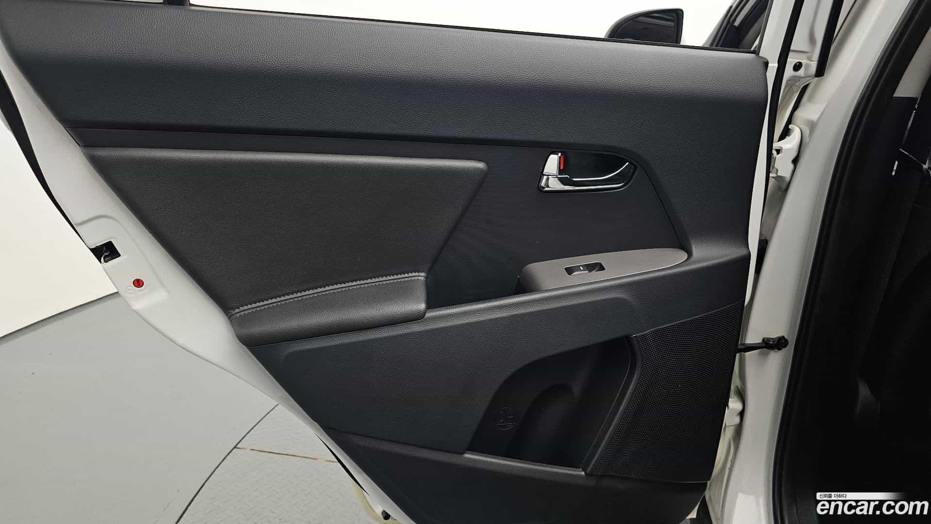 Sportage Kia 2015.8-INNER-035