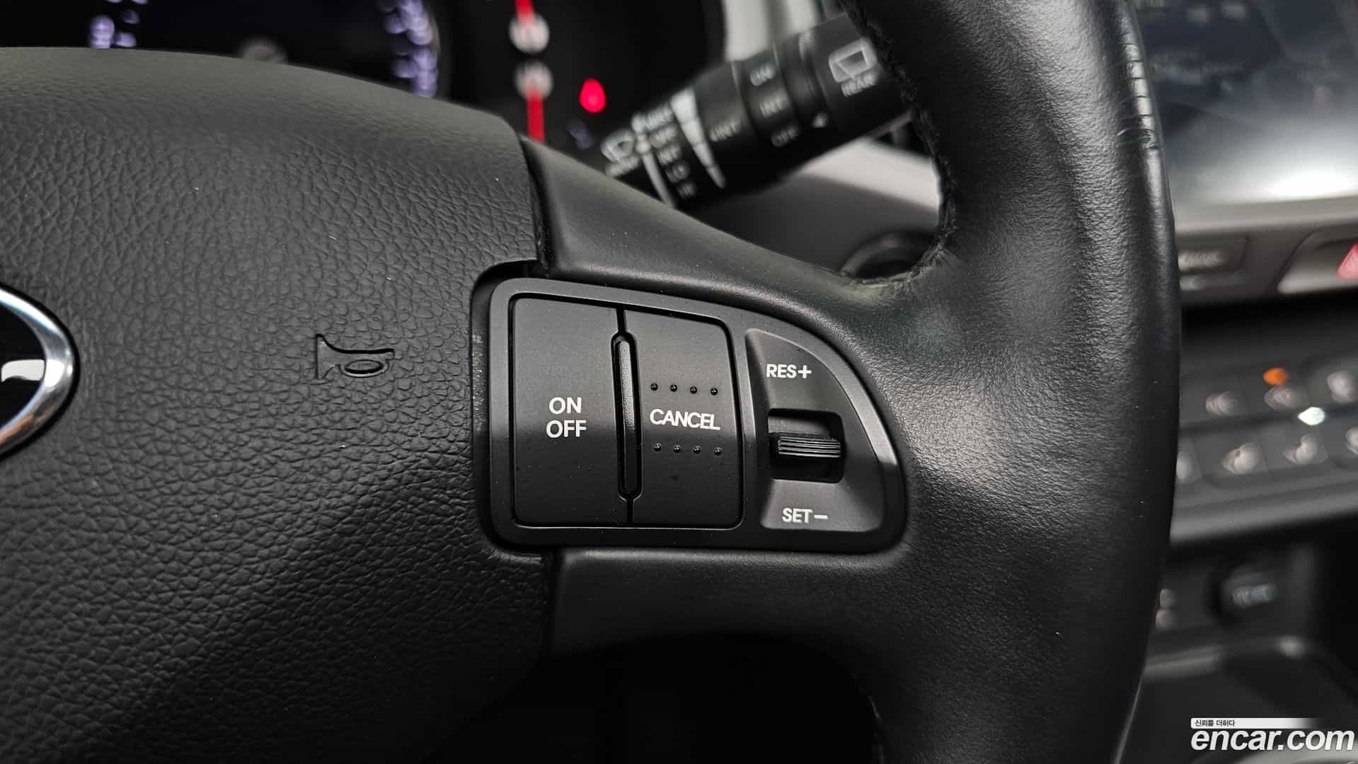 Sportage Kia 2015.8-OPTION-044
