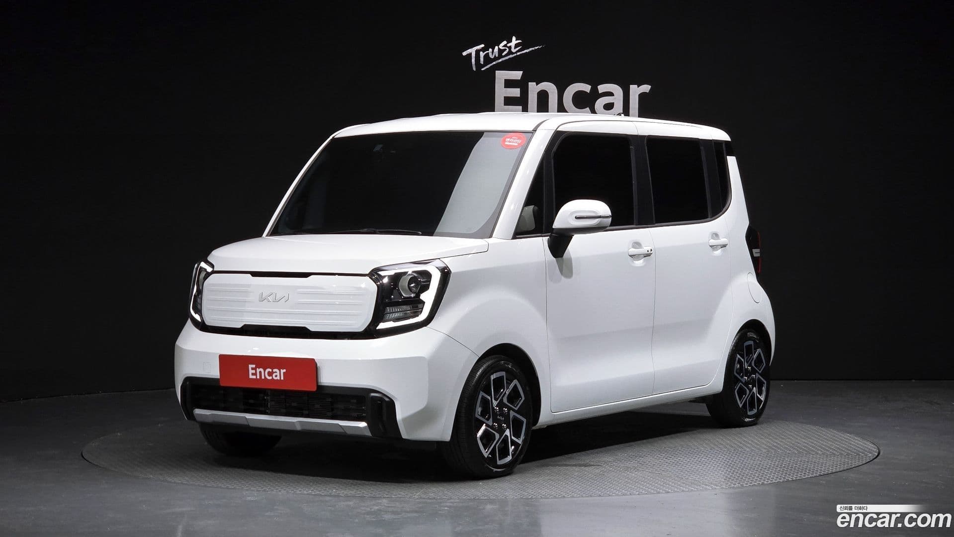 Main__Slider__Photo:RAY Kia 2023.10-0