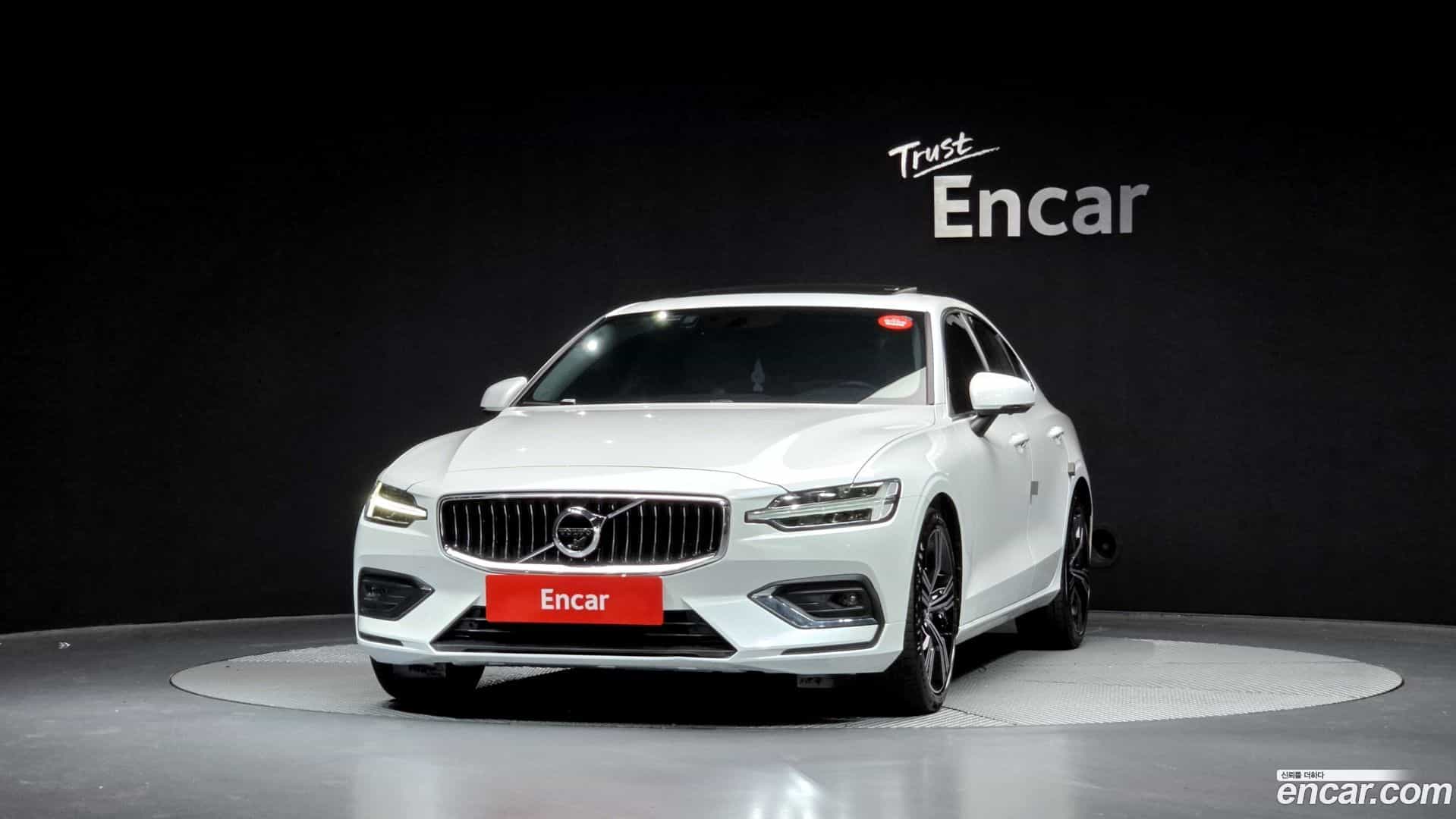 S60 Volvo 2022.1-OUTER-003