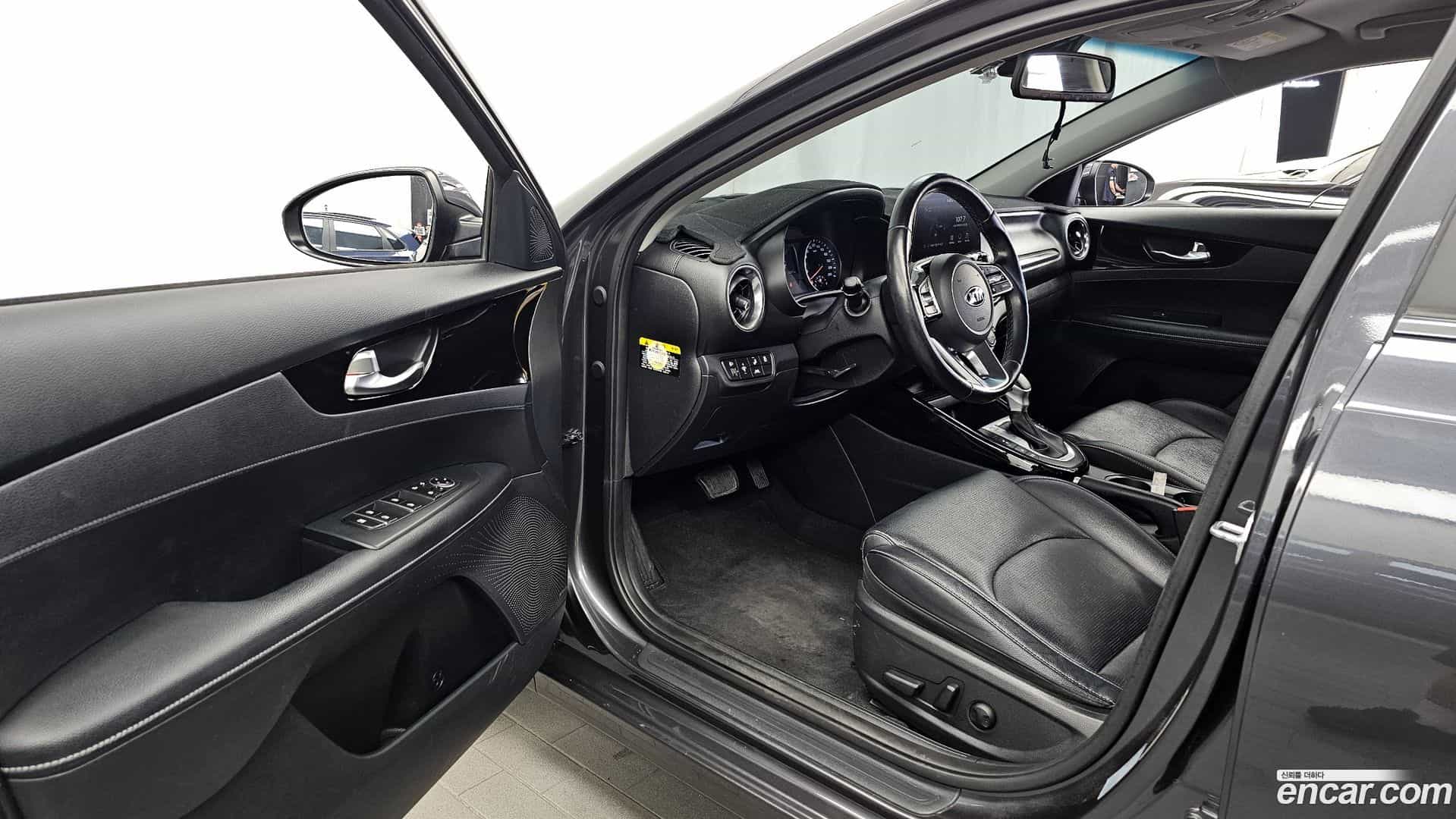K3 Kia 2020.4-INNER-010