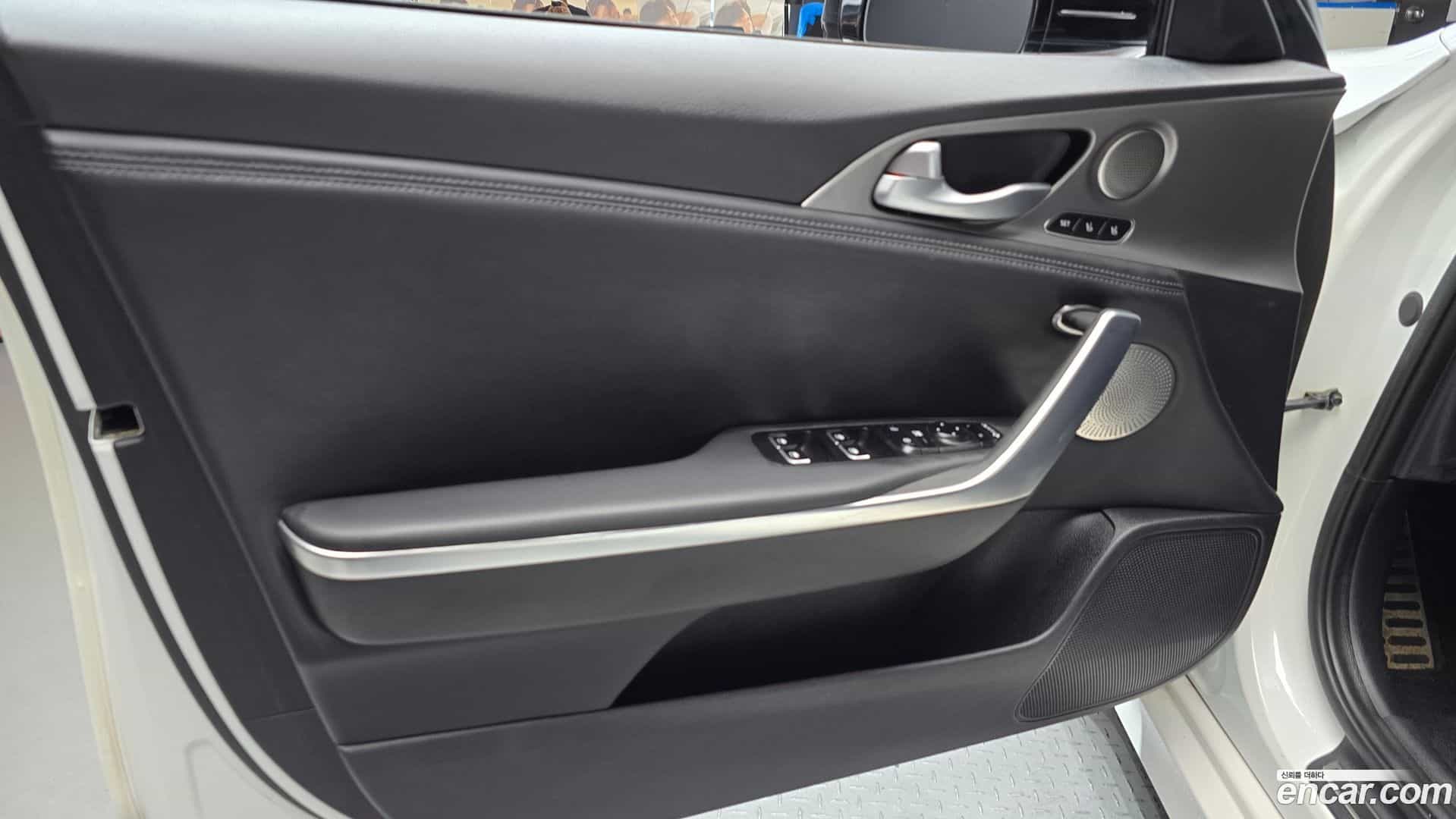 Stinger Kia 2019.6-INNER-034