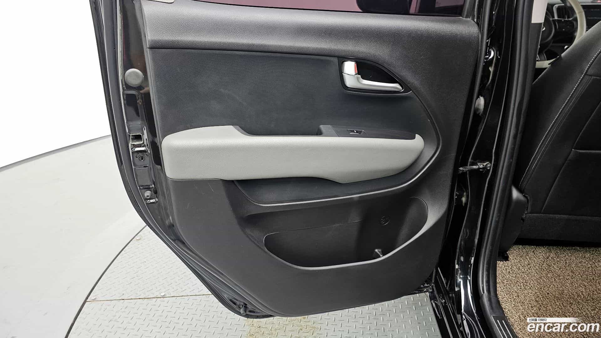 RAY Kia 2020.7-INNER-035