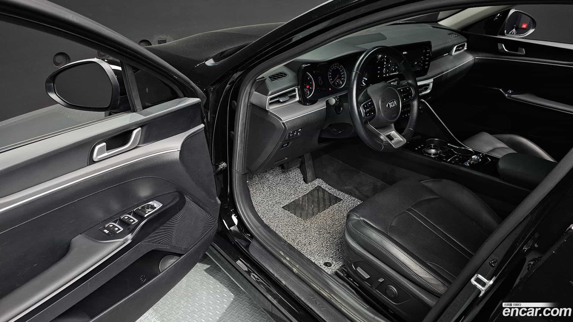 K5 Kia 2021.1-INNER-010