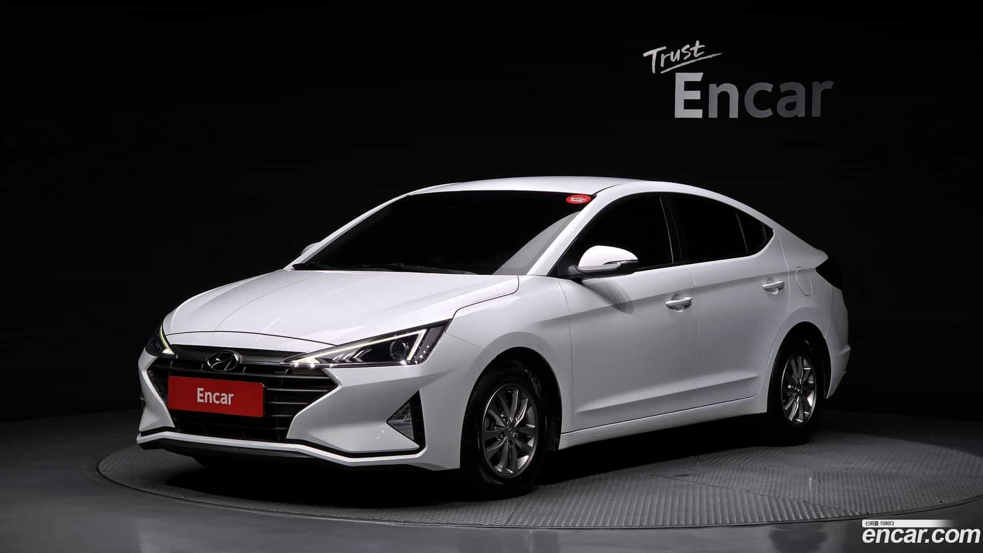 AVANTE Hyundai 2019.7-OUTER-001
