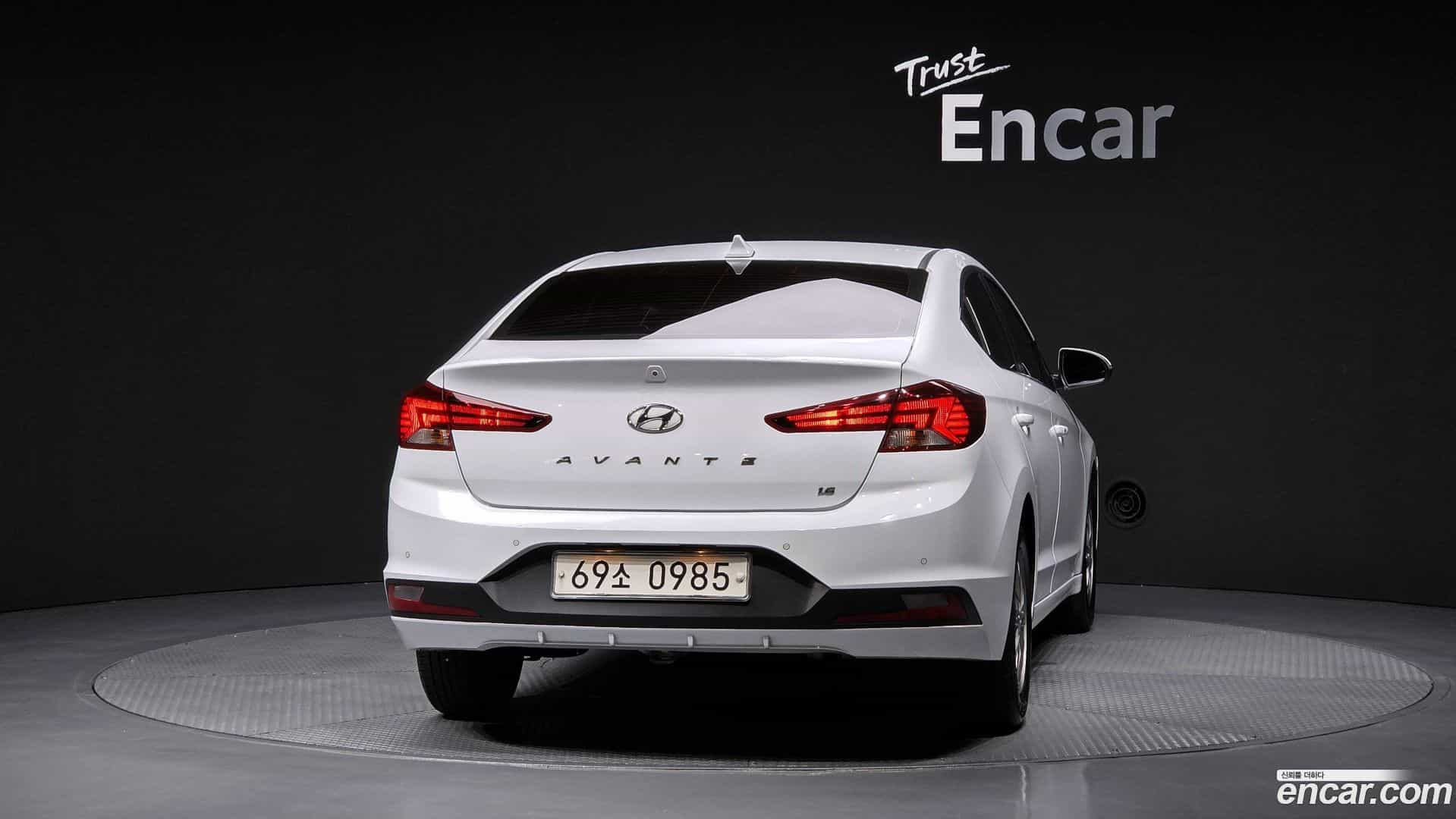 AVANTE Hyundai 2019.7-OUTER-004