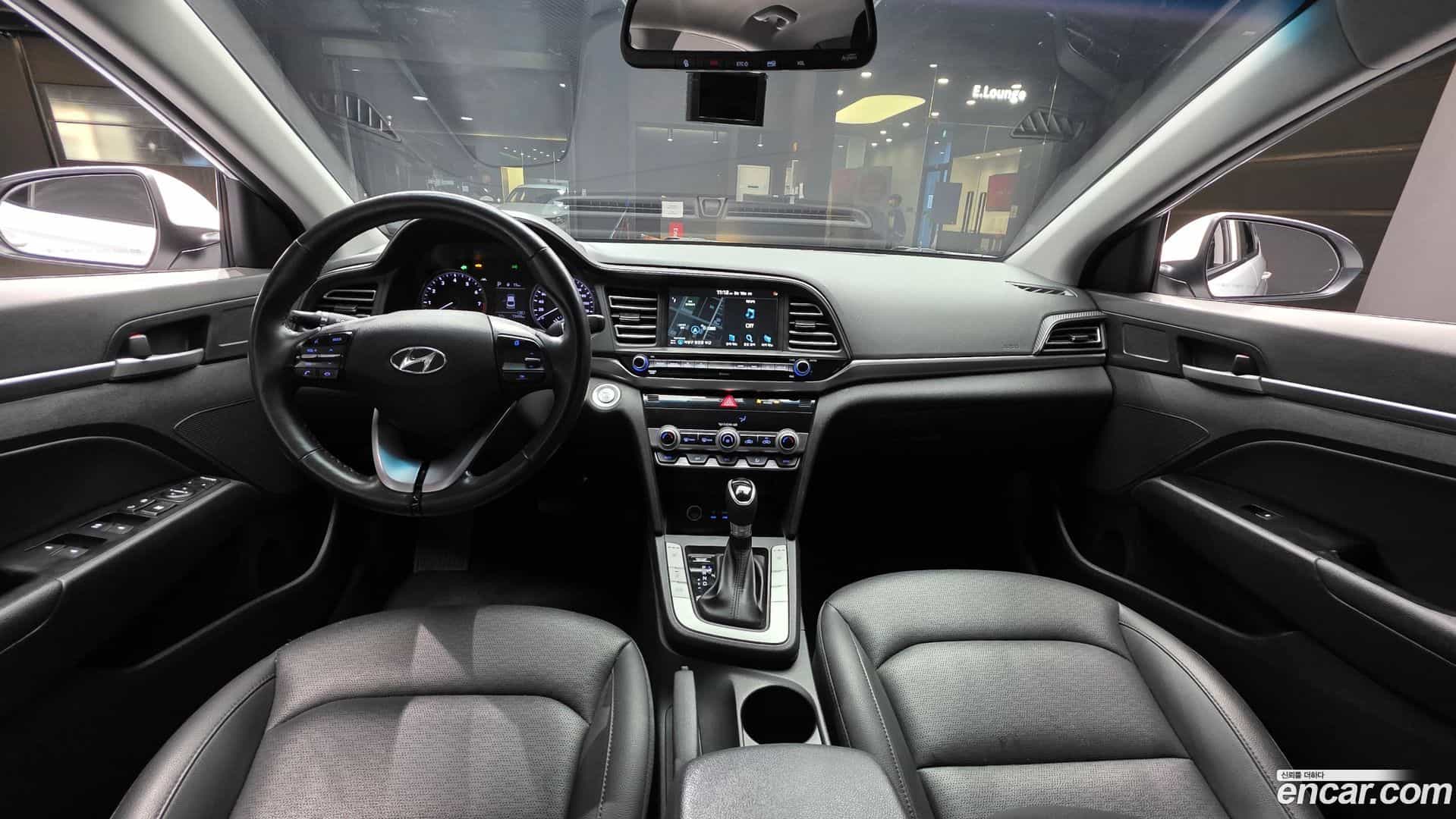 AVANTE Hyundai 2019.7-INNER-007