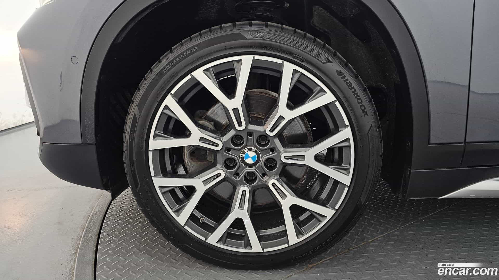 X1 BMW 2022.7-OUTER-005