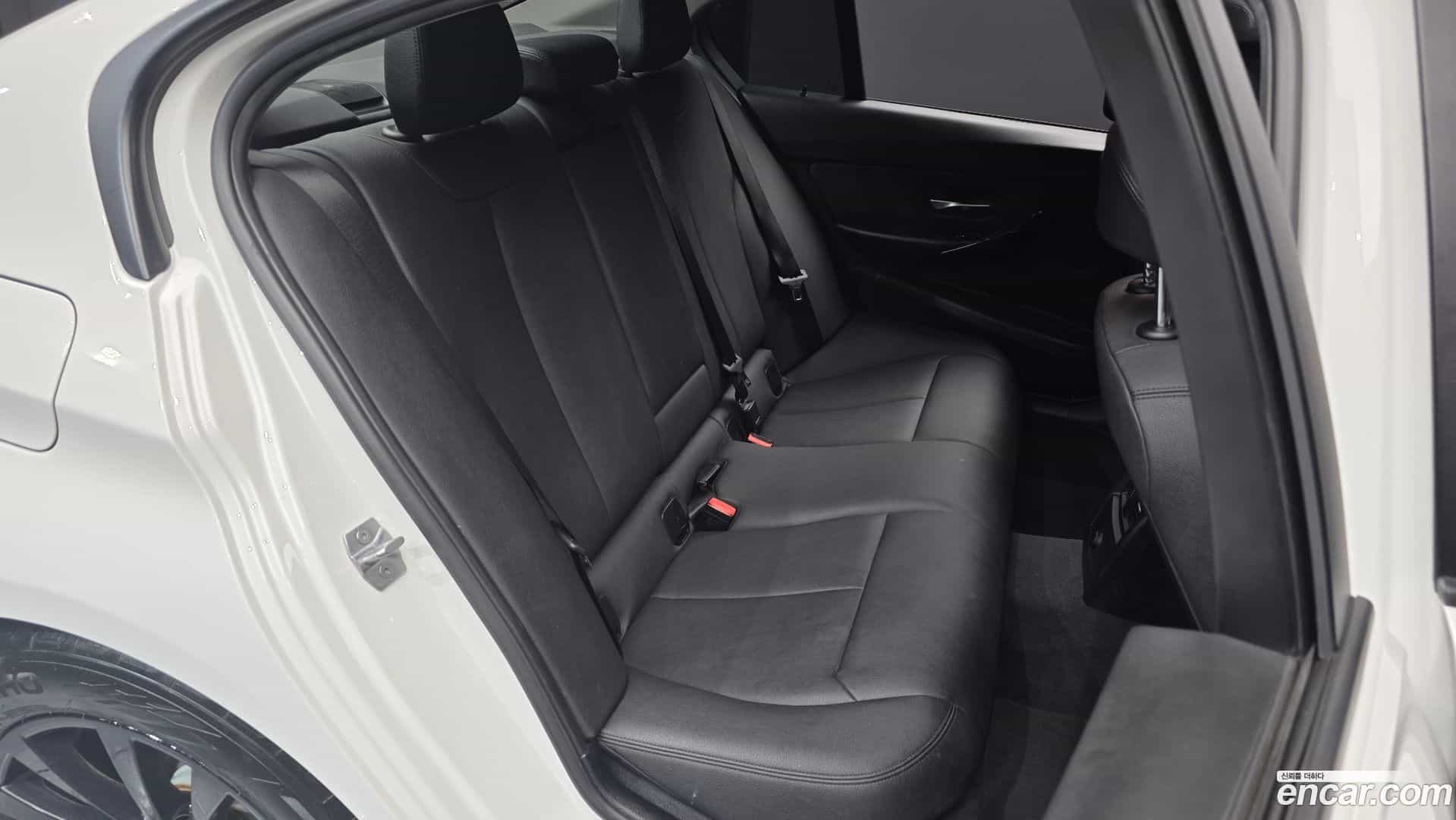 3-Series BMW 2017.5-OPTION-015