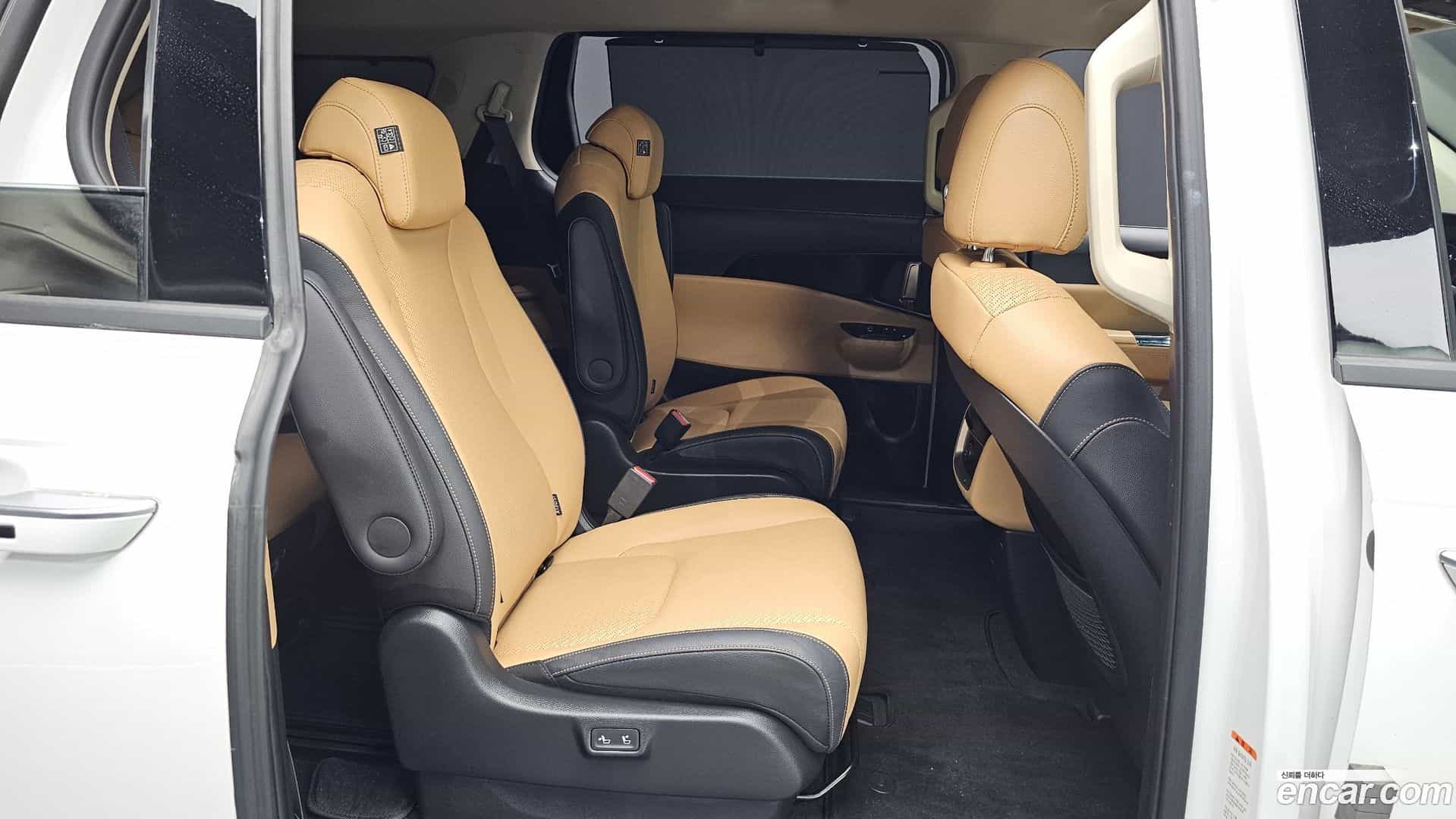Canival Kia 2023.5-OPTION-015