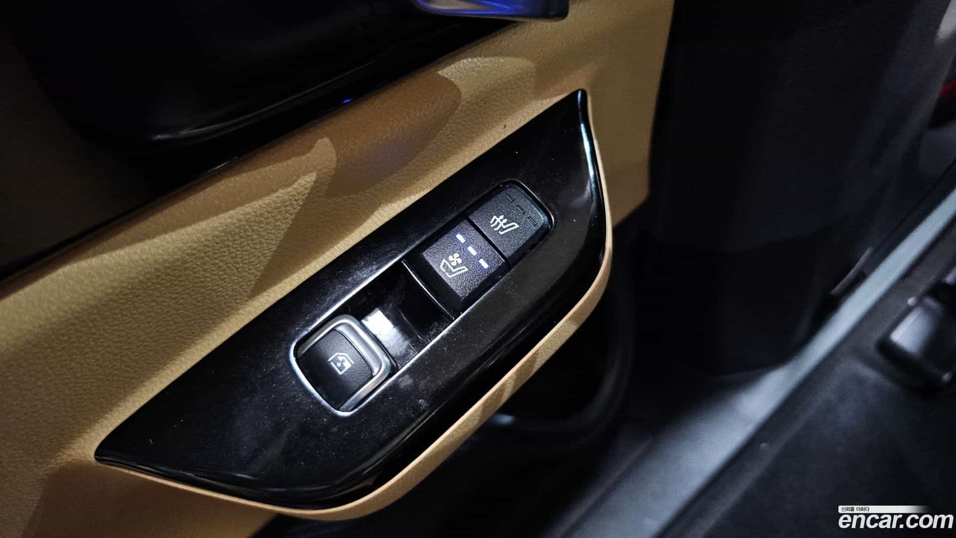 Canival Kia 2023.5-OPTION-022