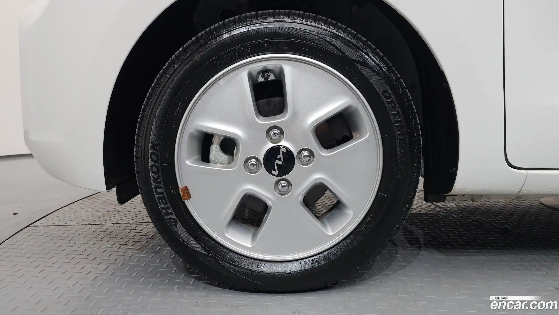 RAY Kia 2022.1-OUTER-005