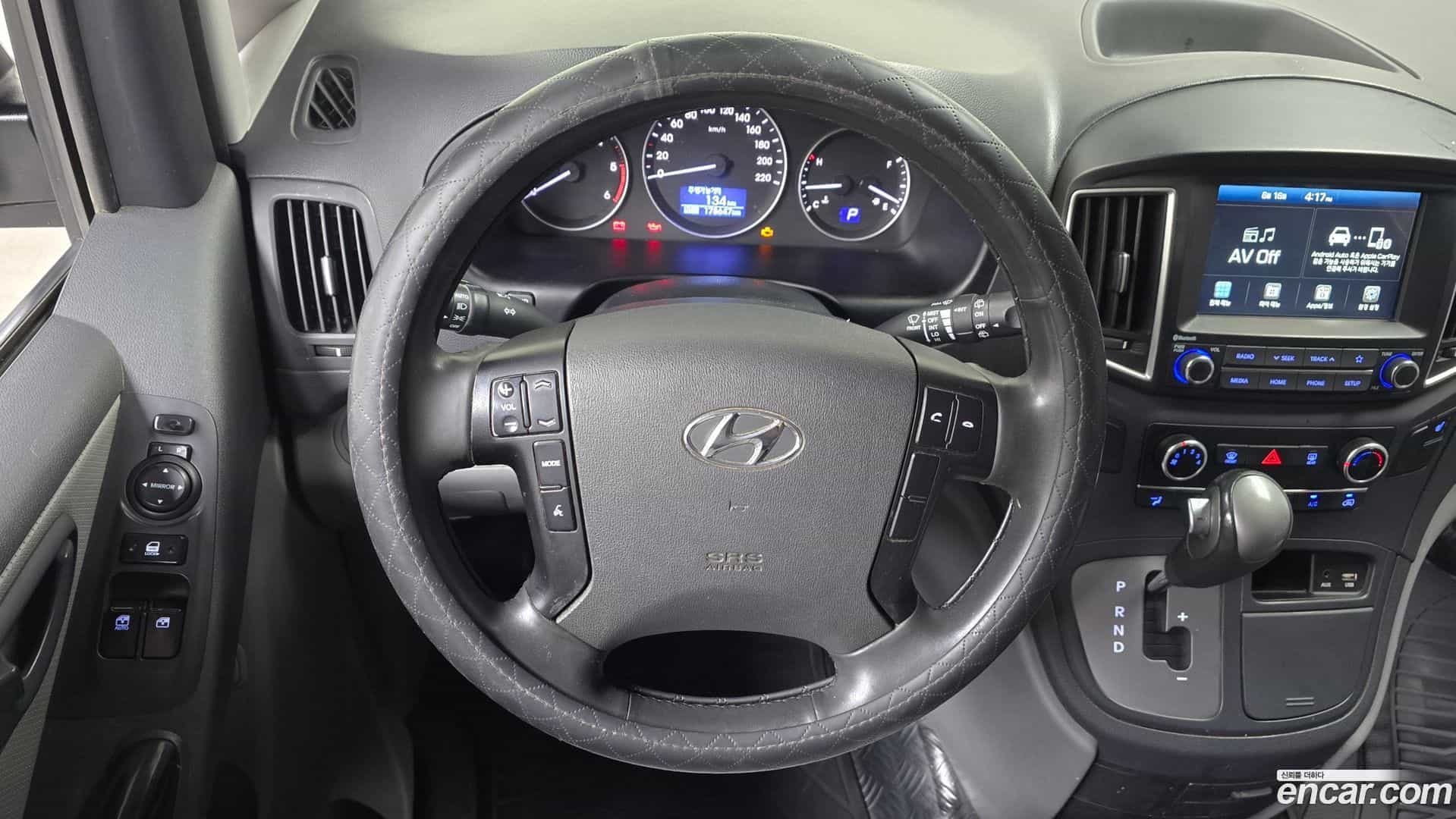 Starex Hyundai 2020.2-OPTION-017
