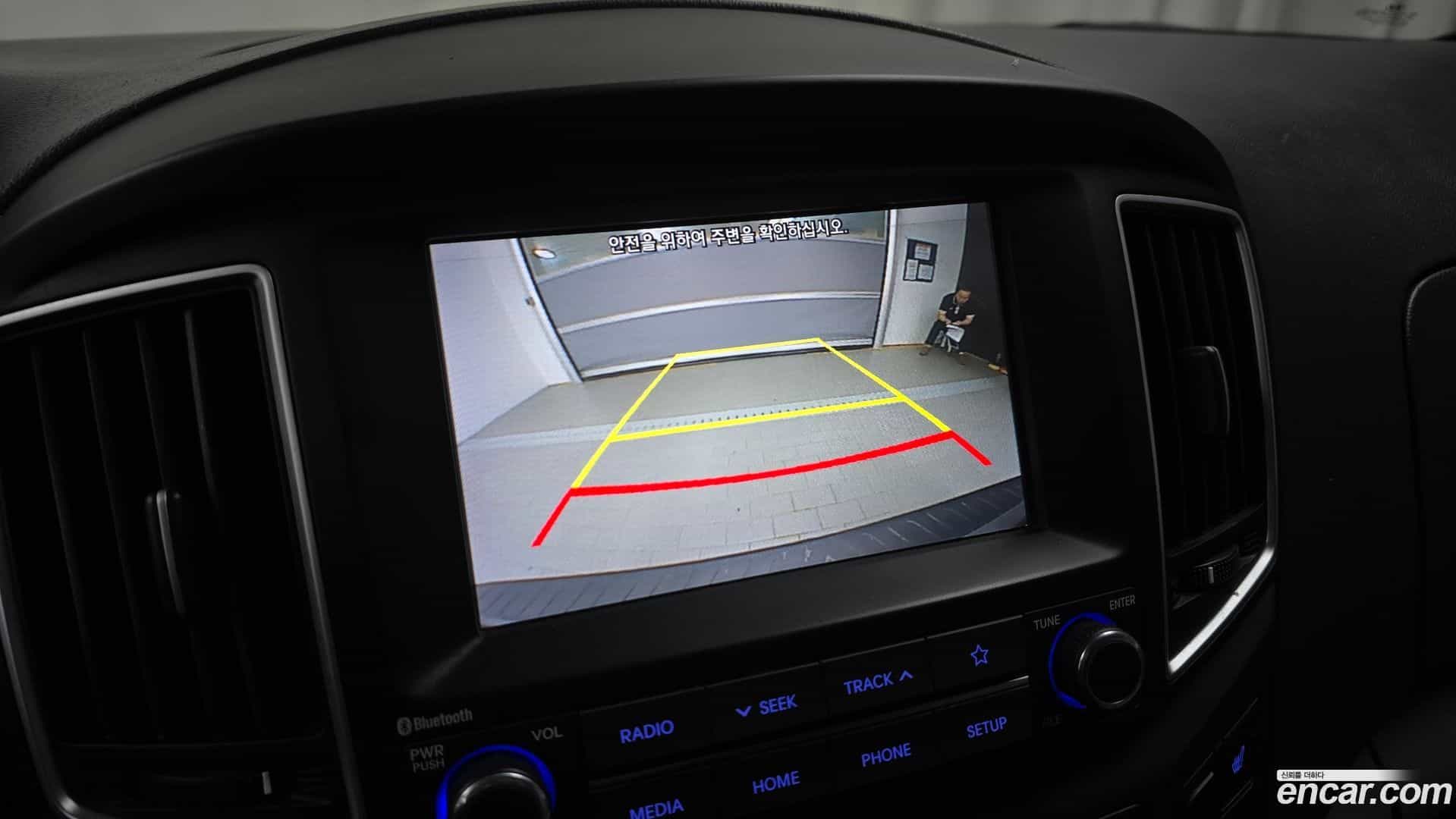 Starex Hyundai 2020.2-OPTION-019