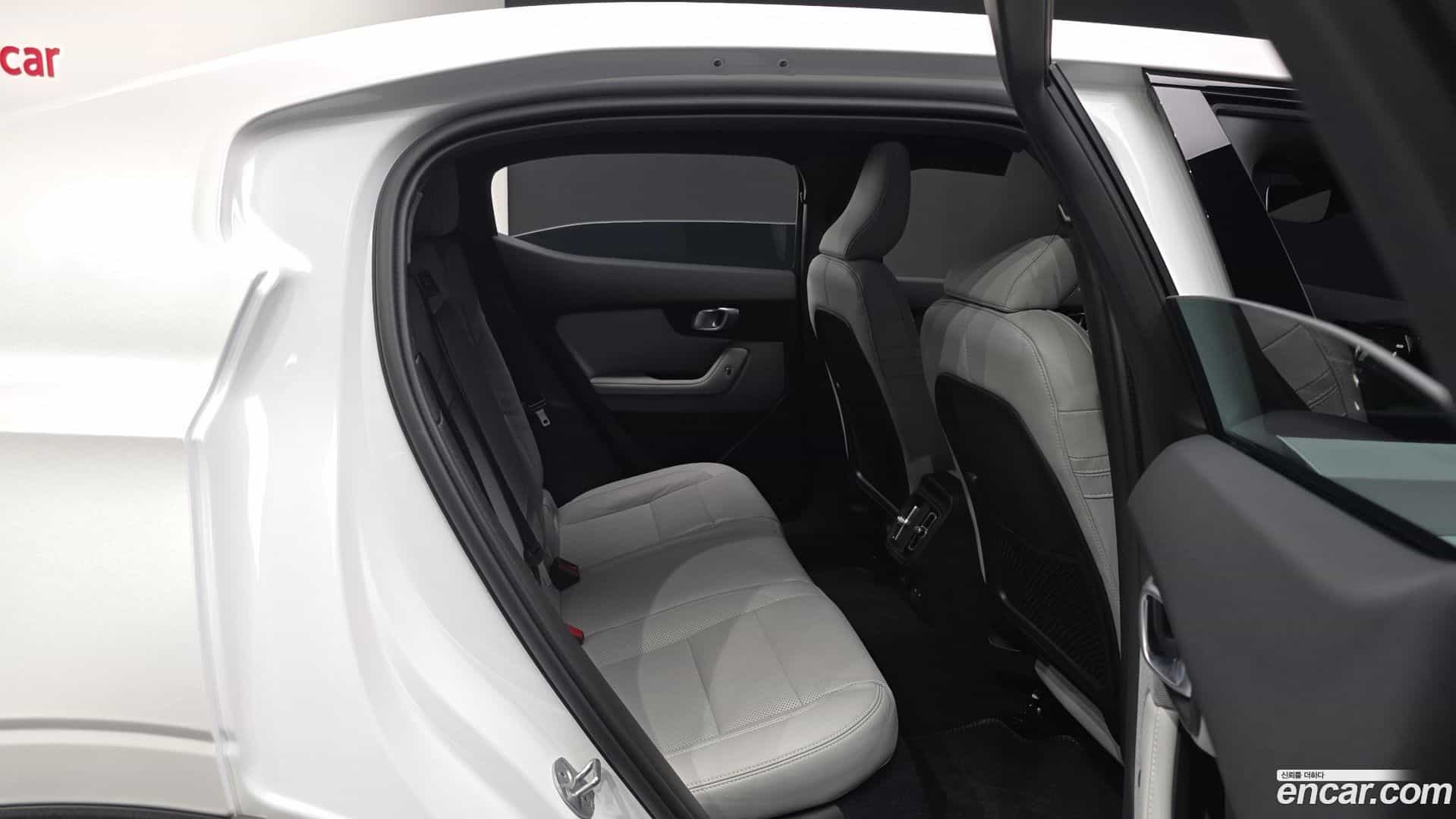 Polestar 2 Polestar 2025.4-OPTION-016