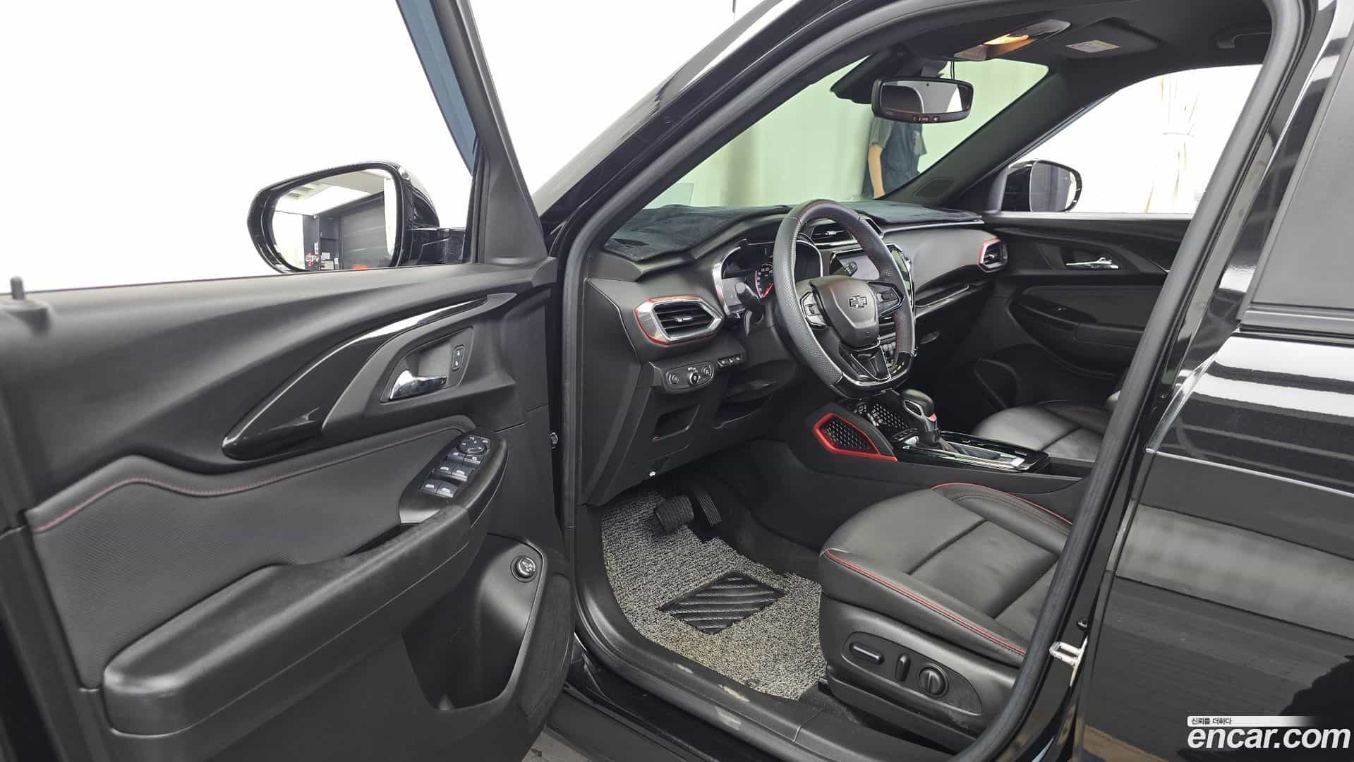 Trailblazer Chevrolet 2023.5-INNER-010