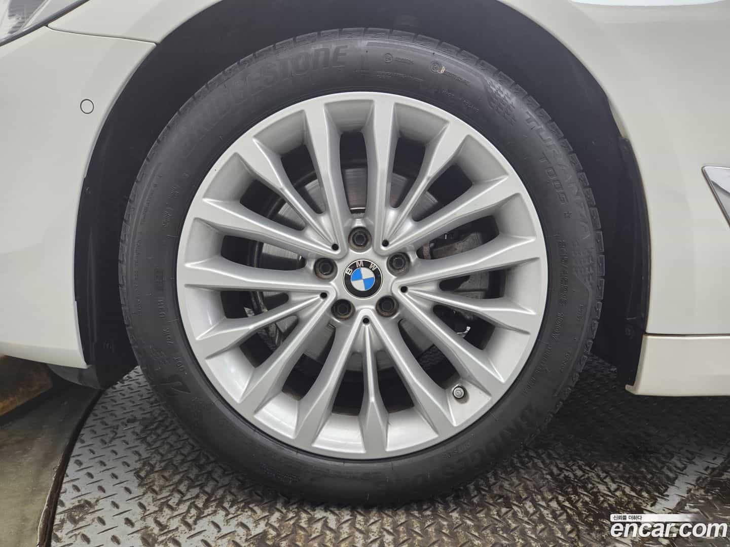 5-Series BMW 2023.2-OUTER-005